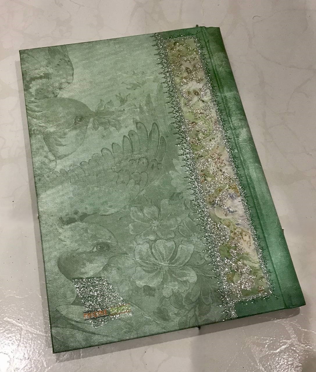 دو عدد دفتر تلفن جلد اکلیلی با طرح گل و مرغ