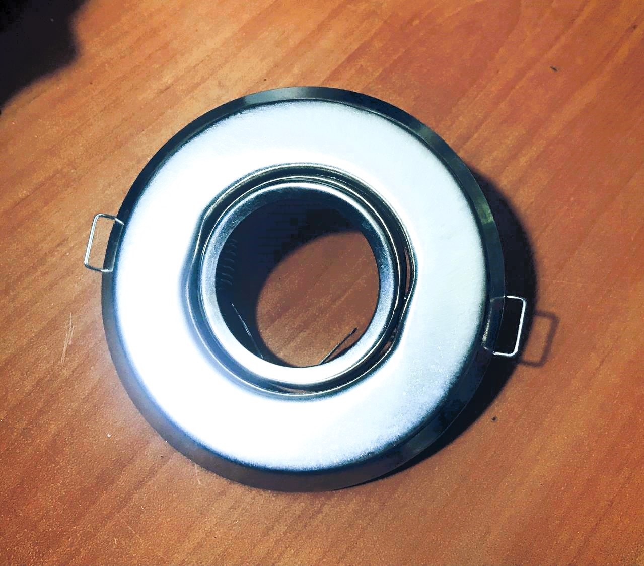 قاب فلزی هالوژن طرح استیل مقاوم و با دوام چرخشی