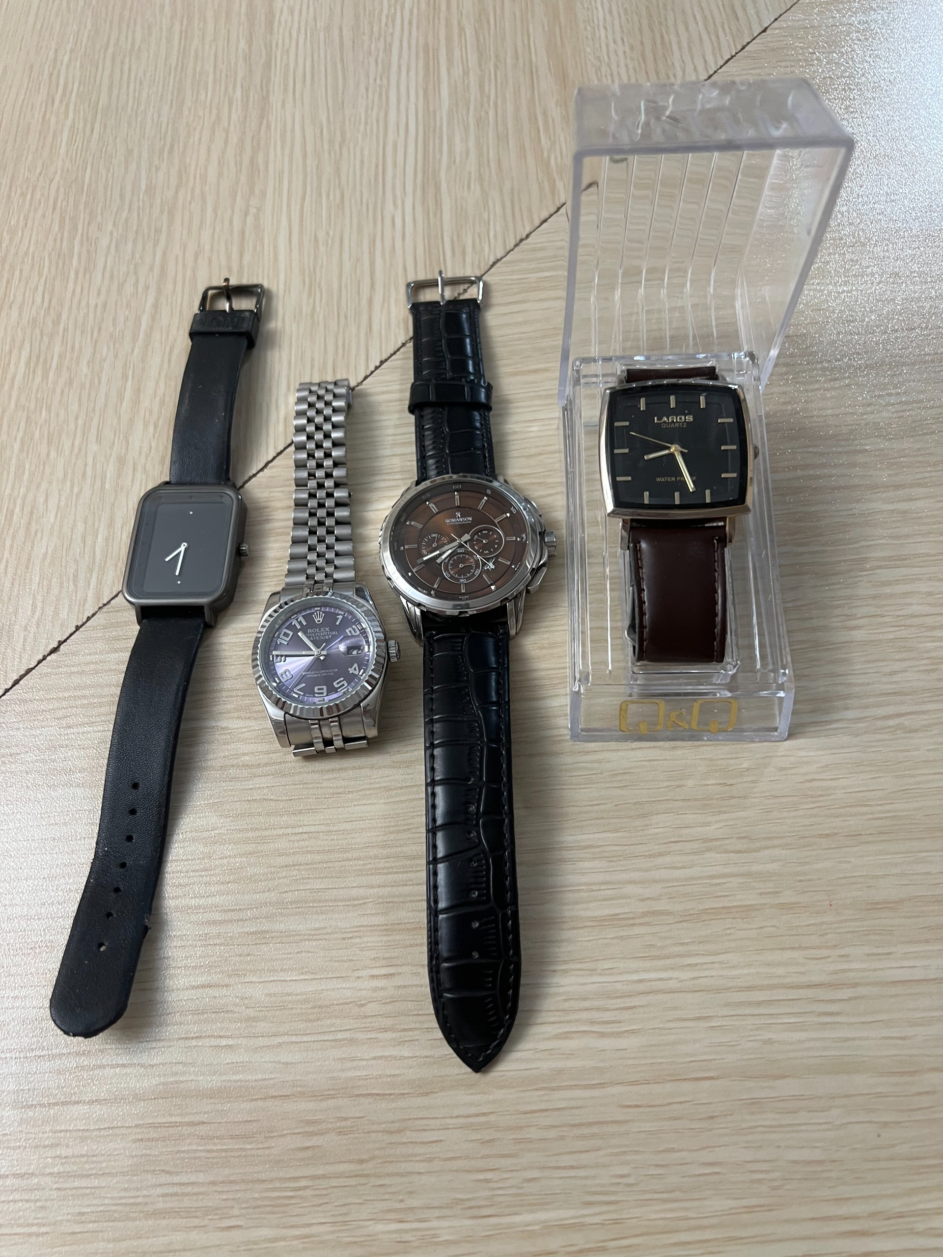 چند عدد ساعت سالم