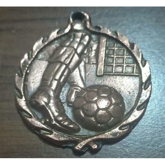 مدال برنز و قدیمی فوتبال