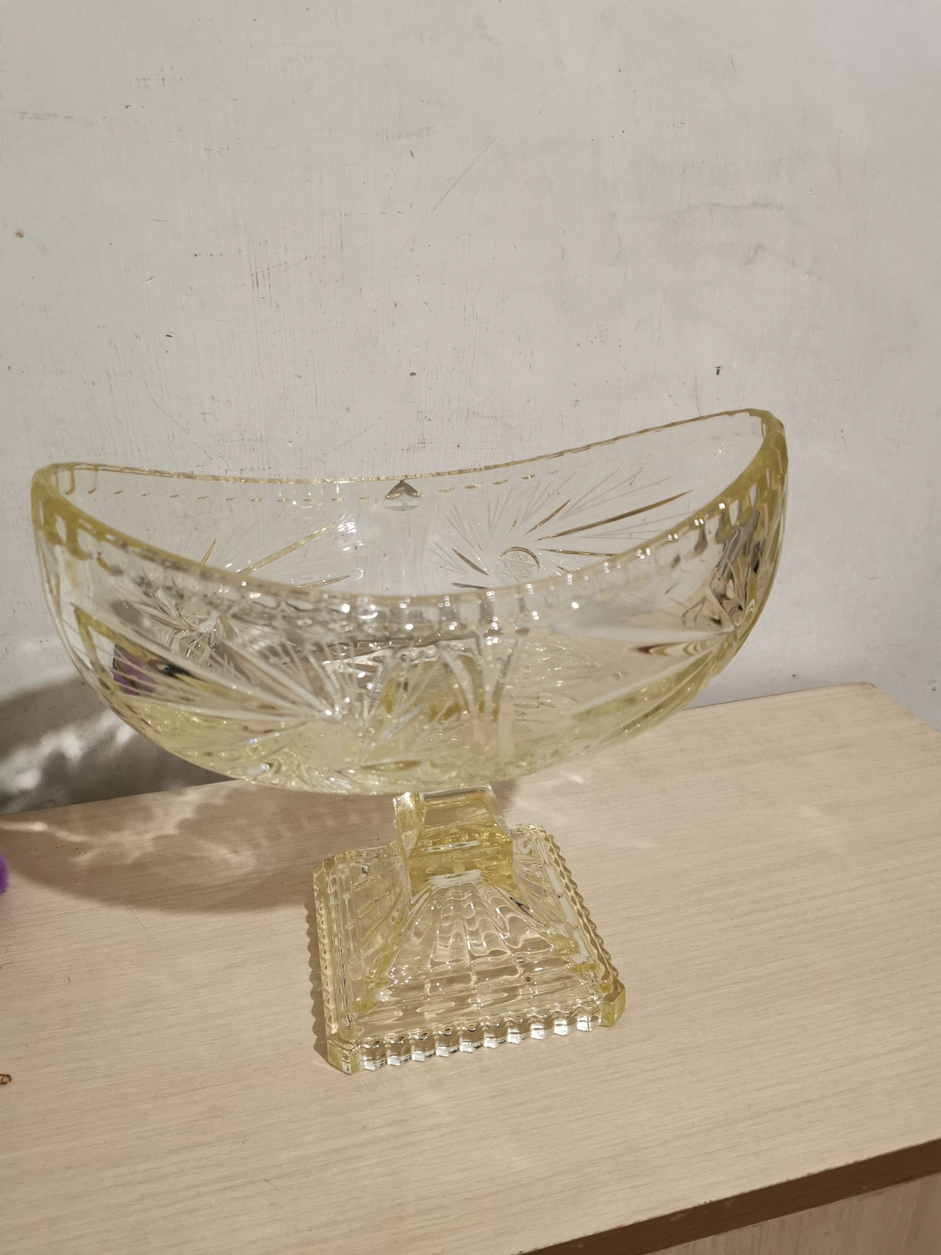 آجیل یا شکلات خوری لهستانی بسیار شیک