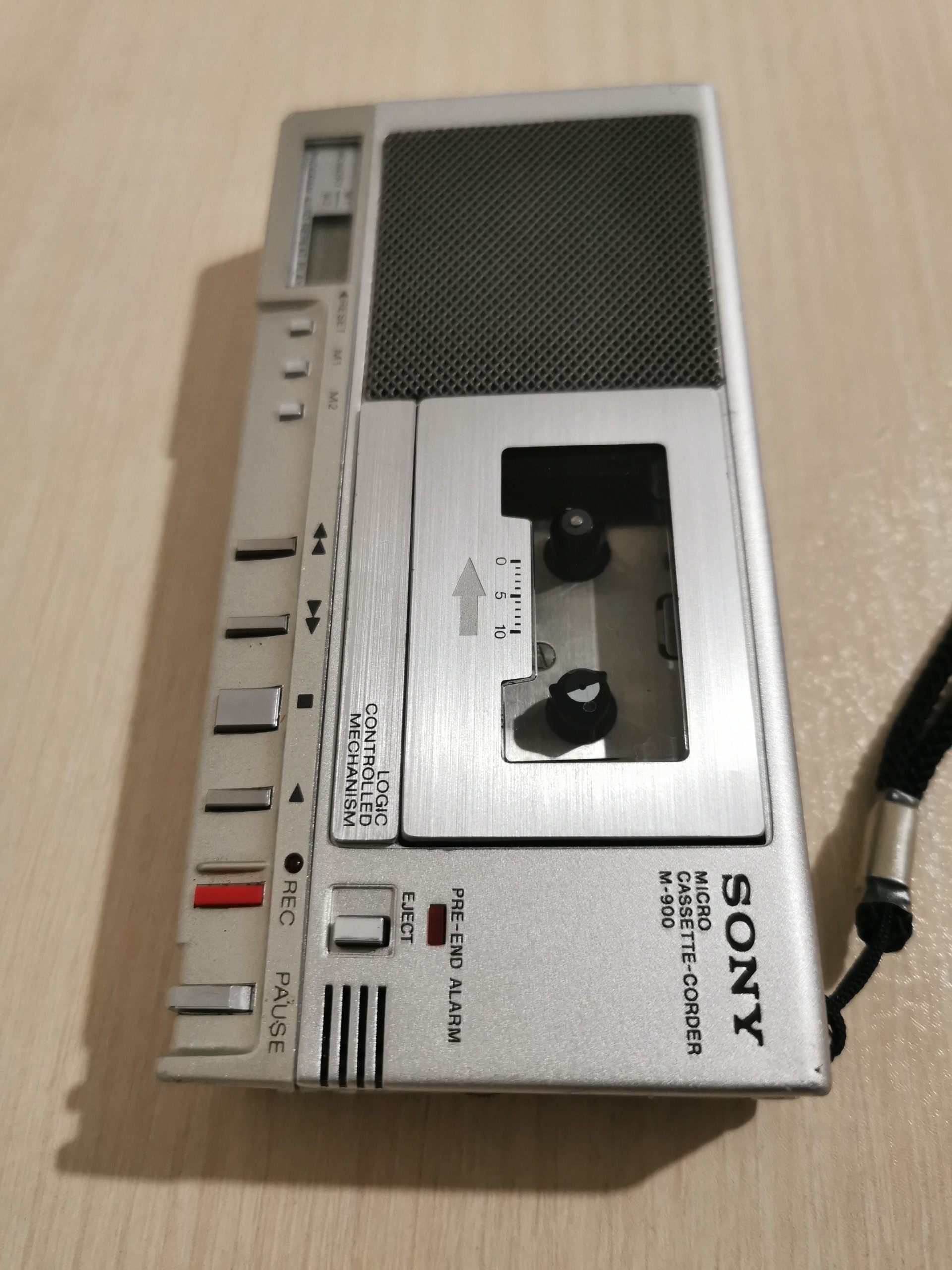 واکمن سونی m-900