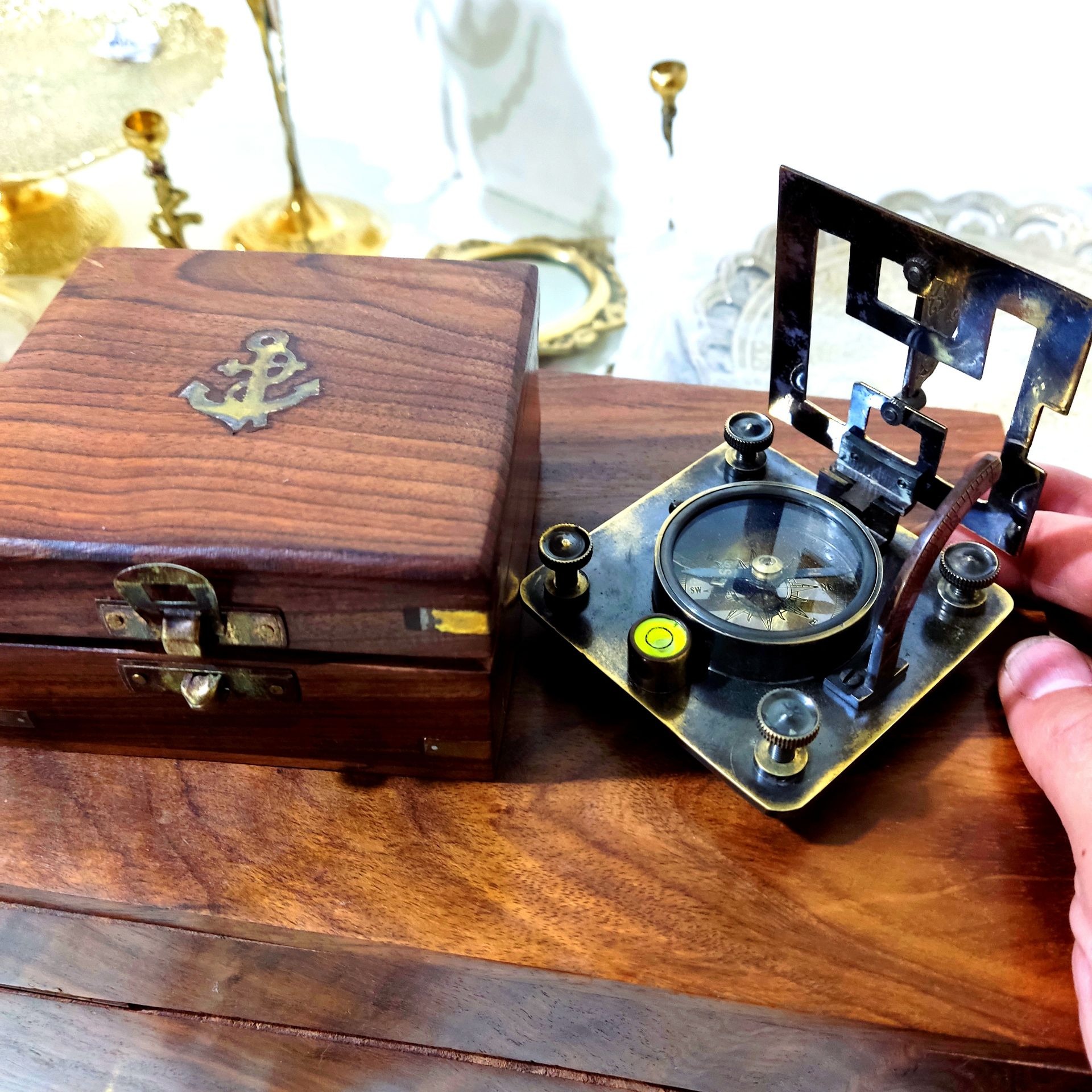 ساعت خورشیدی برنجی آنتیک مارک وتاریخ دار