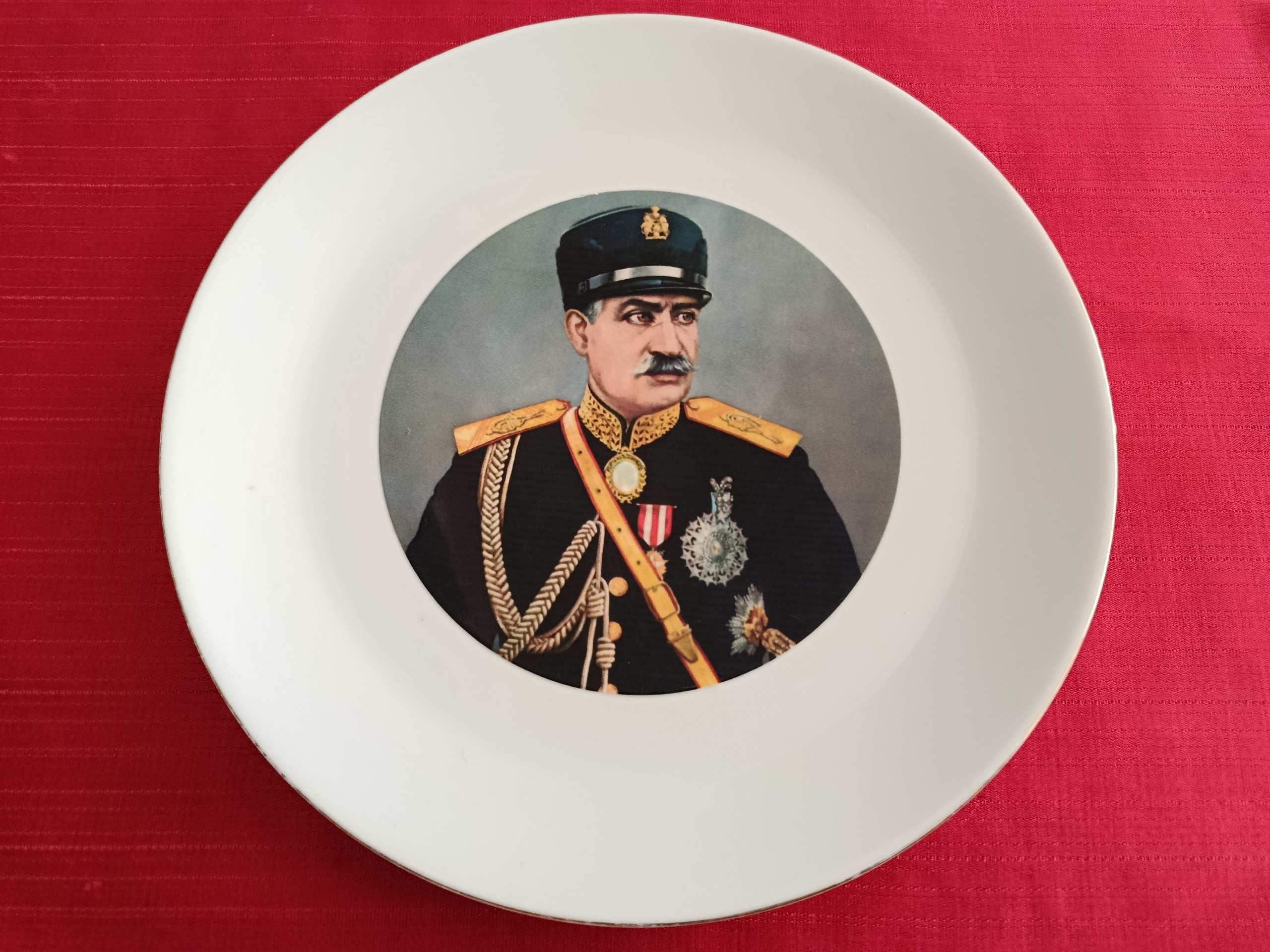 دیوار کوب قدیمی