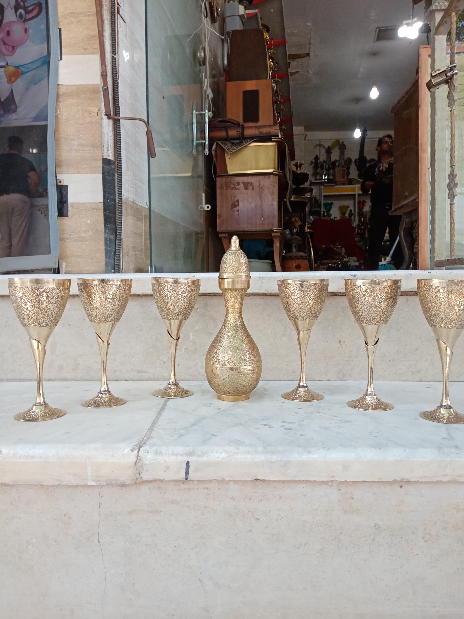 یک دست گیلاس خوری وارداتی بکر بزرگ جون دار
