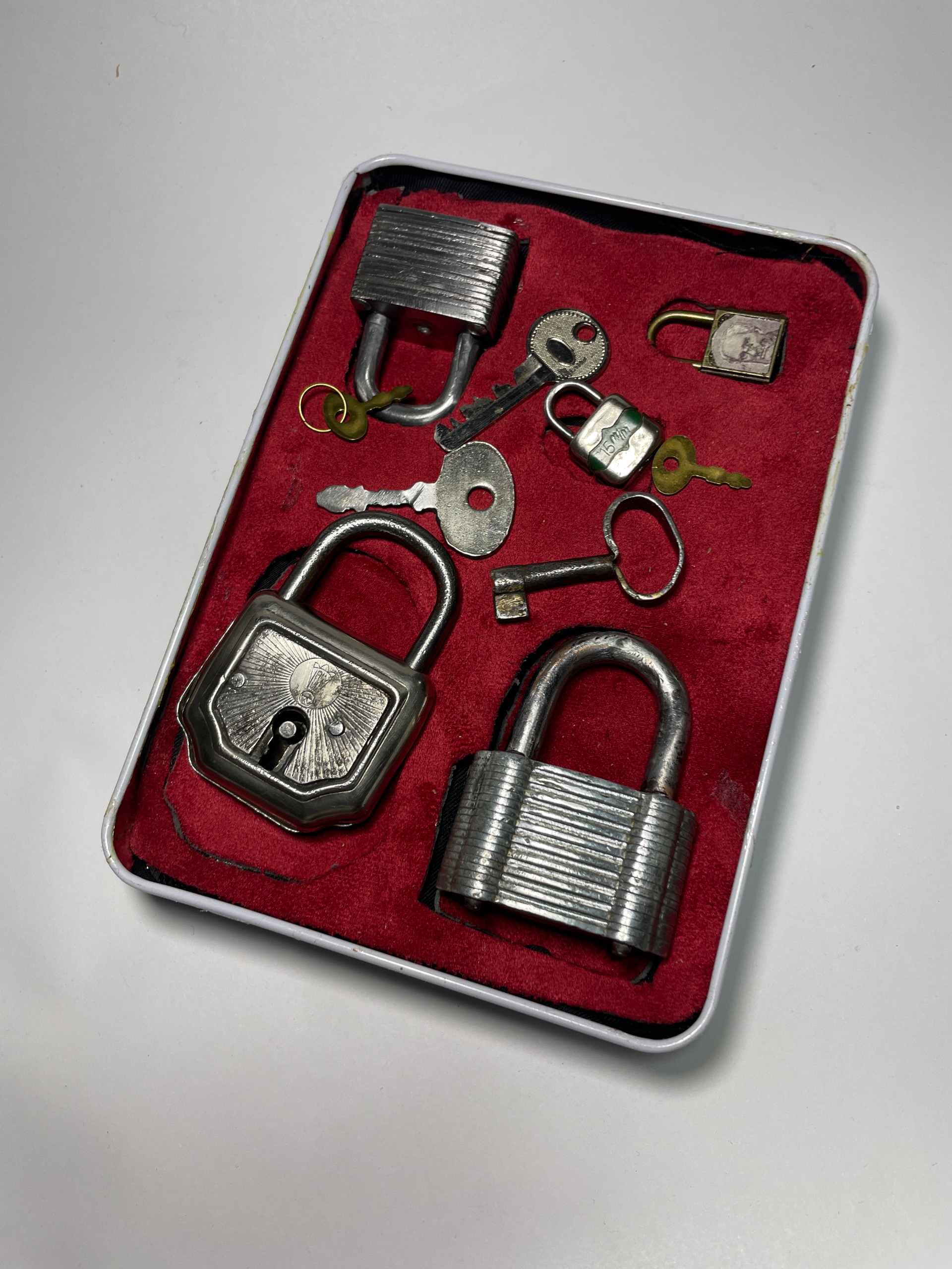 مجموعه 5 عددی قفلهای قدیمی