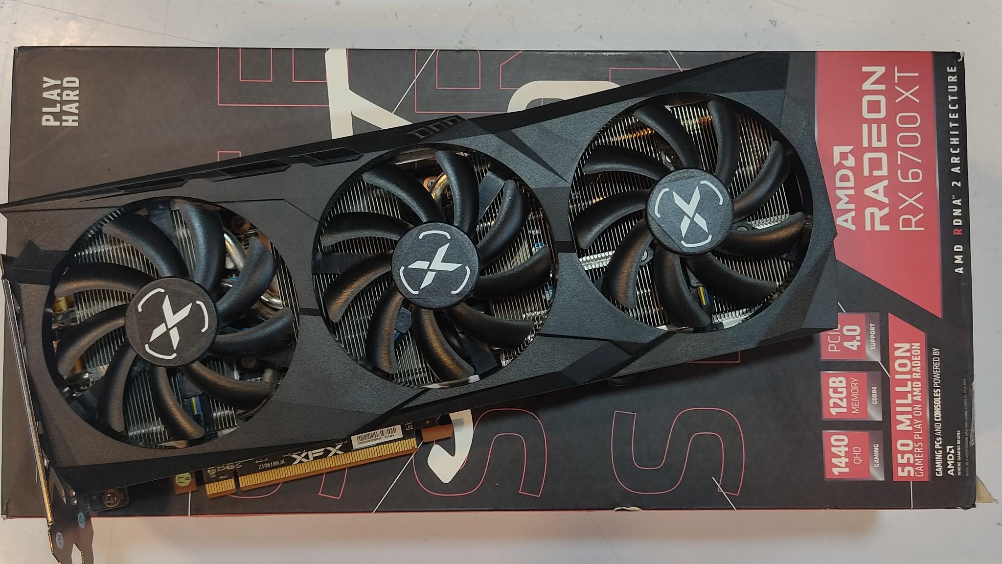گرافیک معیوب RX 6700XT