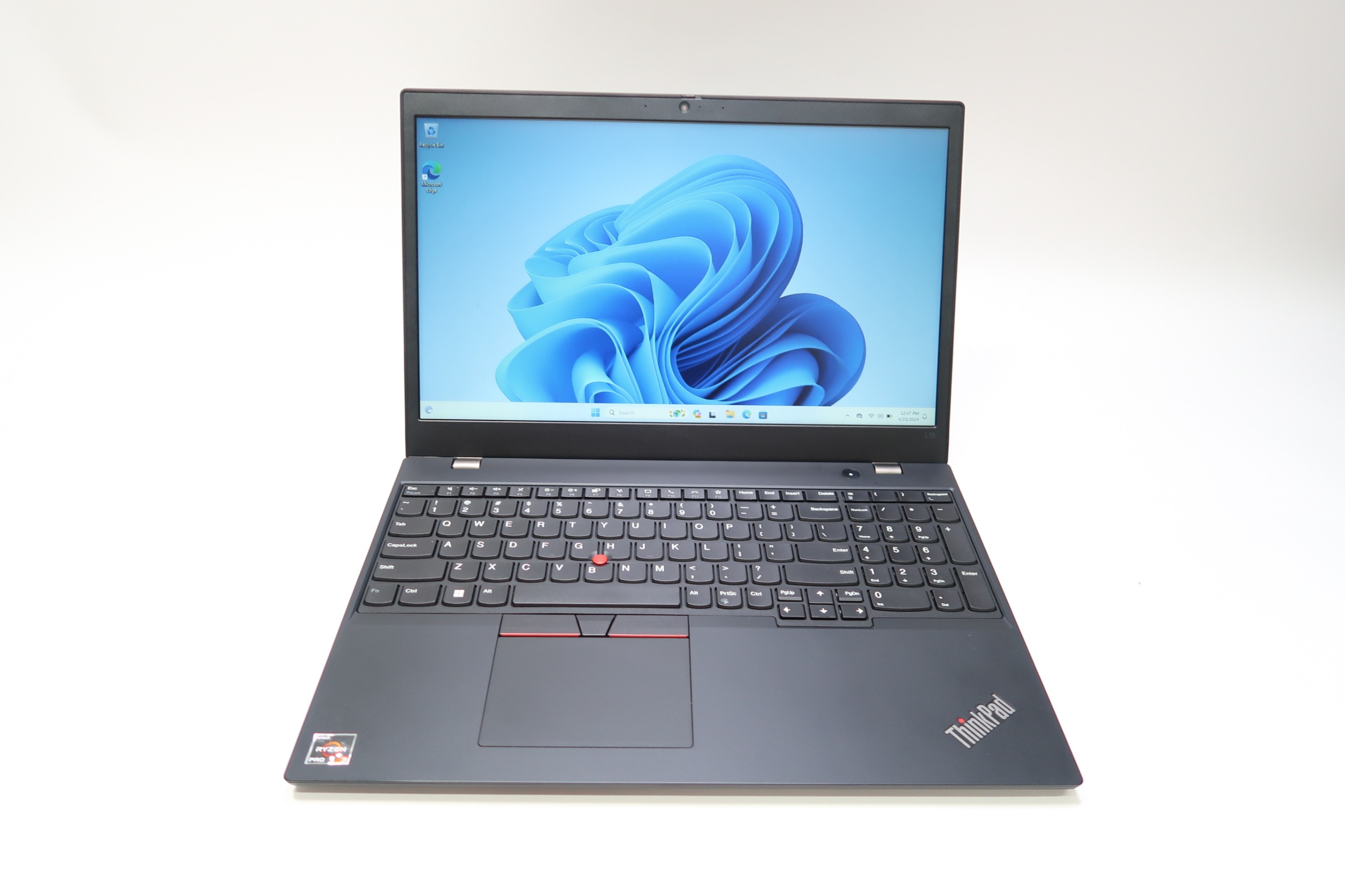 لپ تاپ قوی و مثل اکبندLenovo