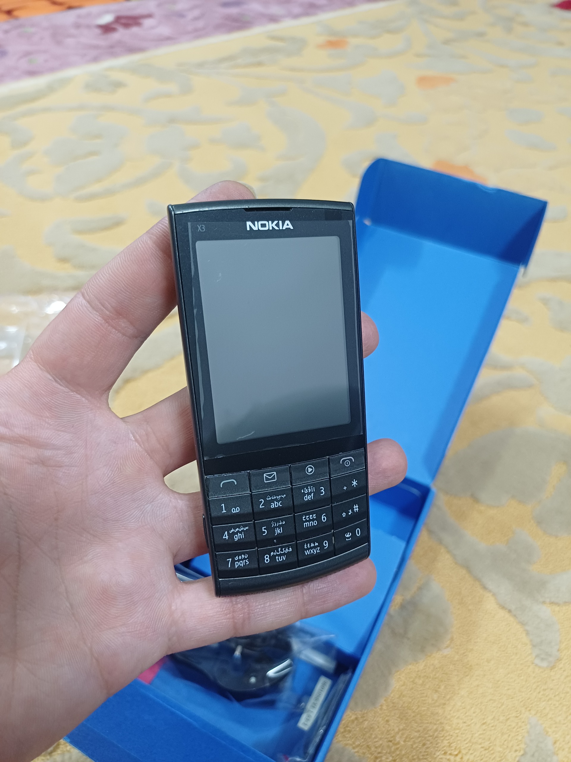 نوکیا X302 فوق انتیک در حد اکبند