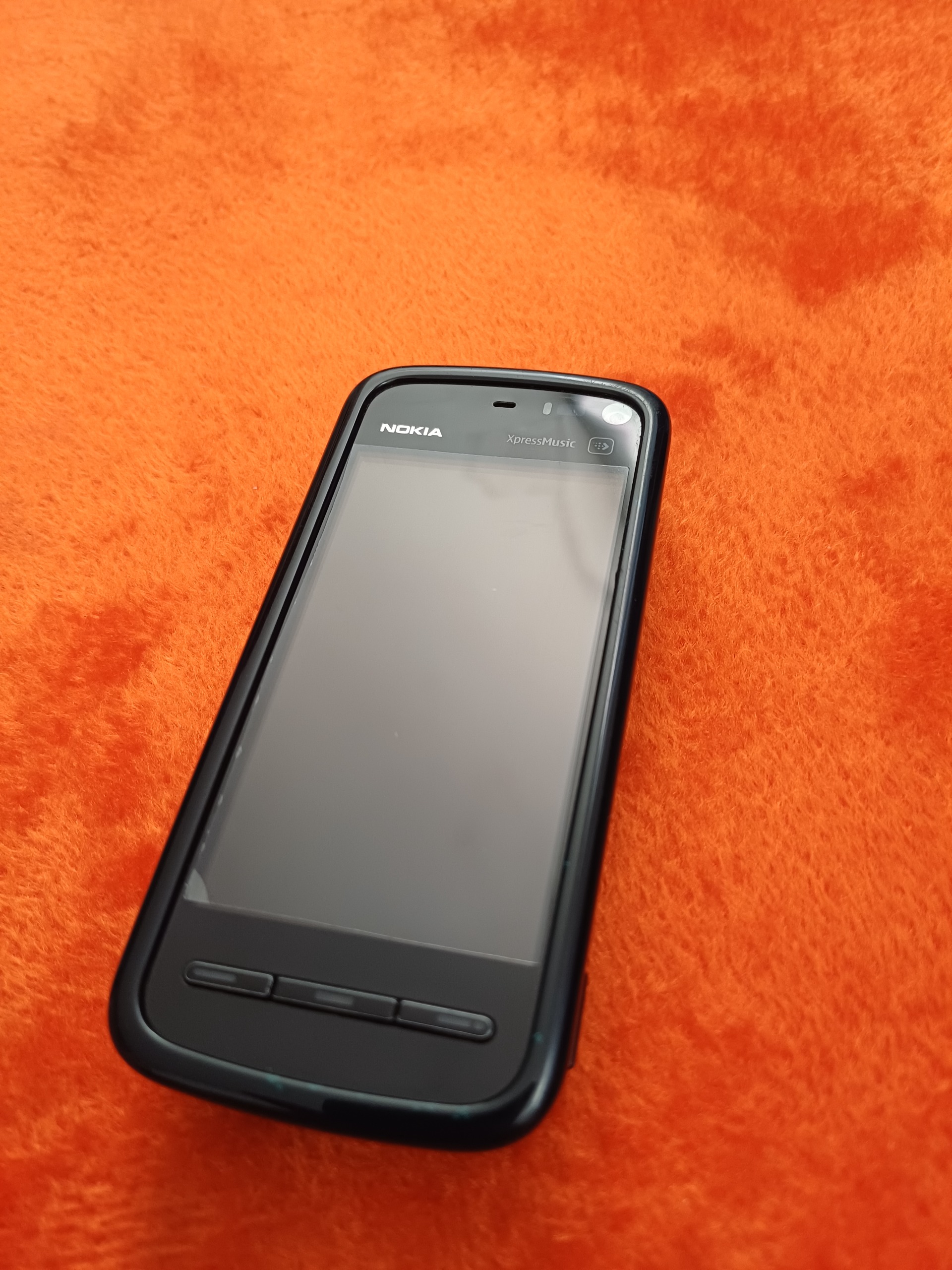 گوشی نوکیا 5800 اکسپرس موزیک