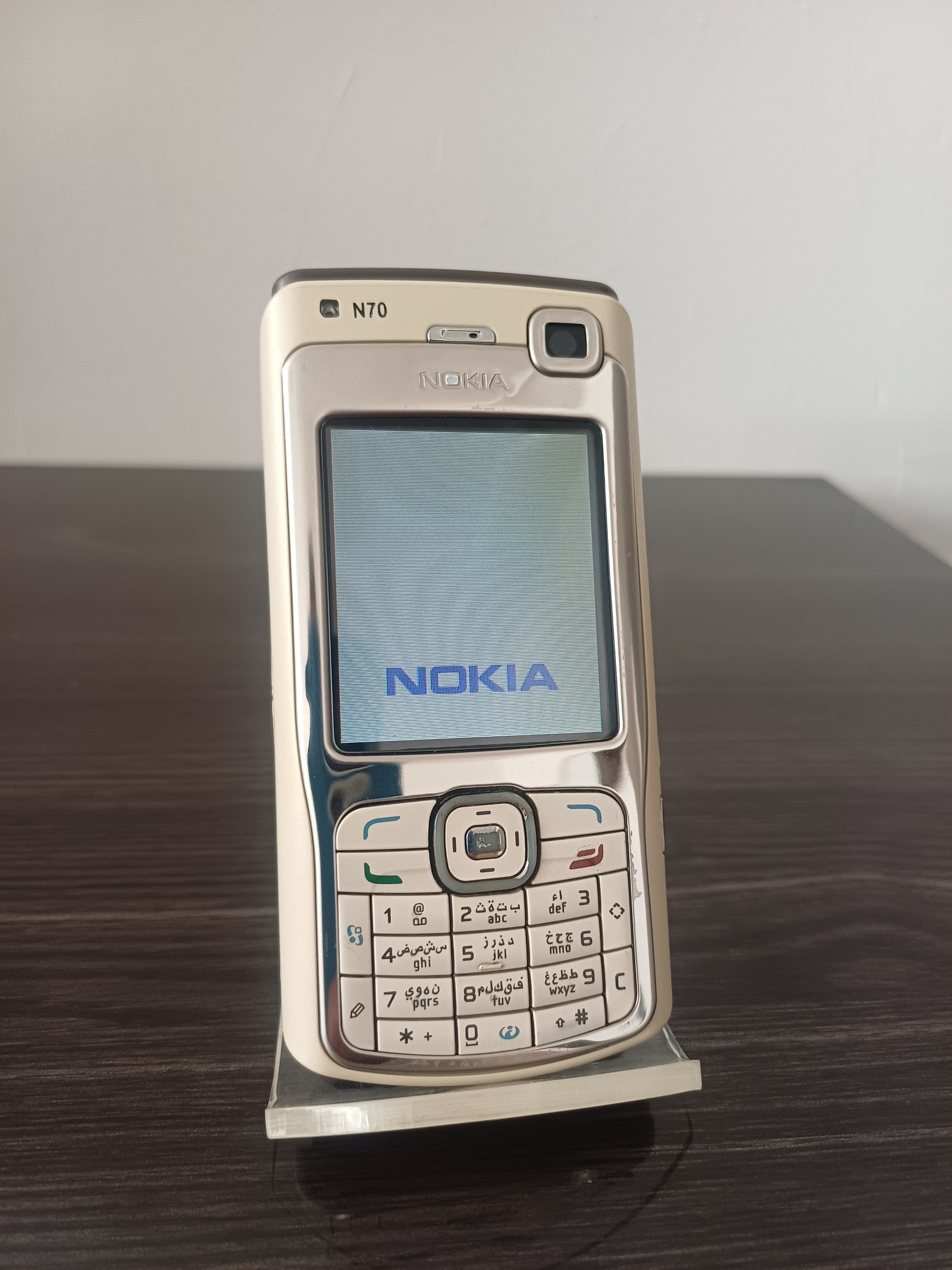 نوکیا N70 انتیک و زیبا