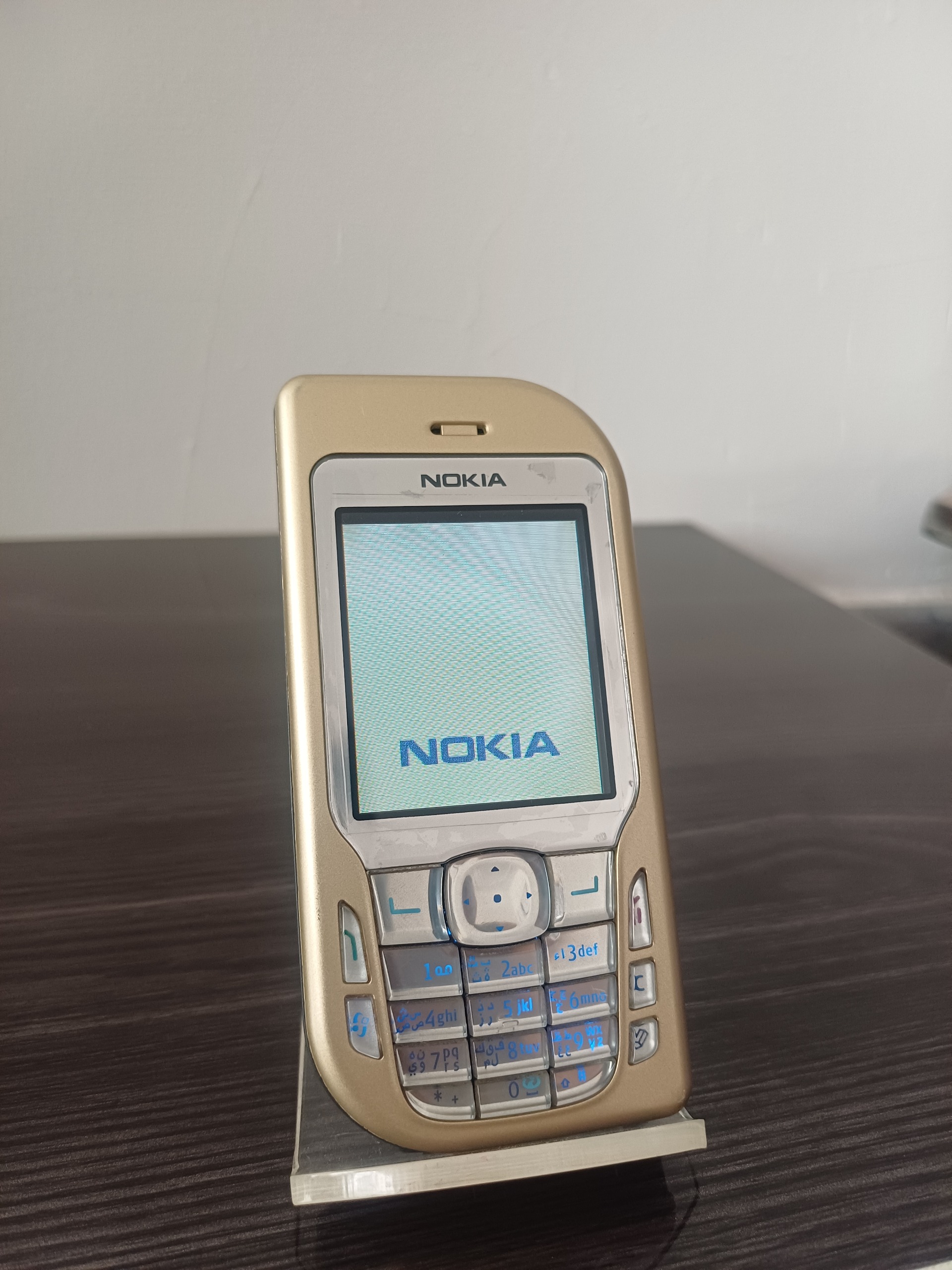 نوکیا 6670 گلد خاص و انتیک کمیاب