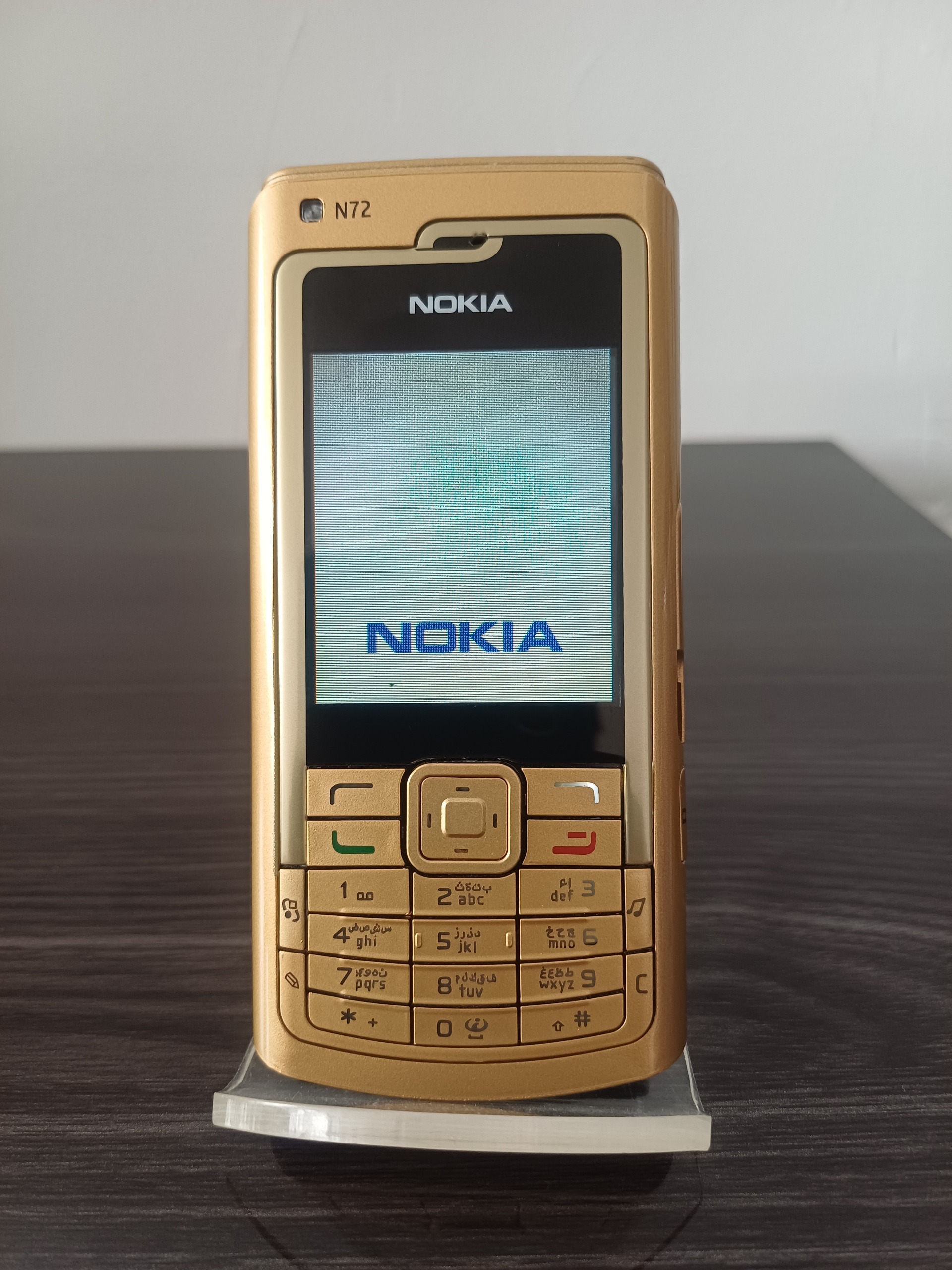 نوکیا N72 گلد کمیاب
