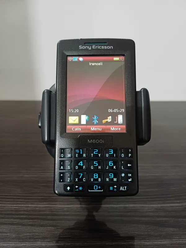 سونی اریکسون M600i نایاب