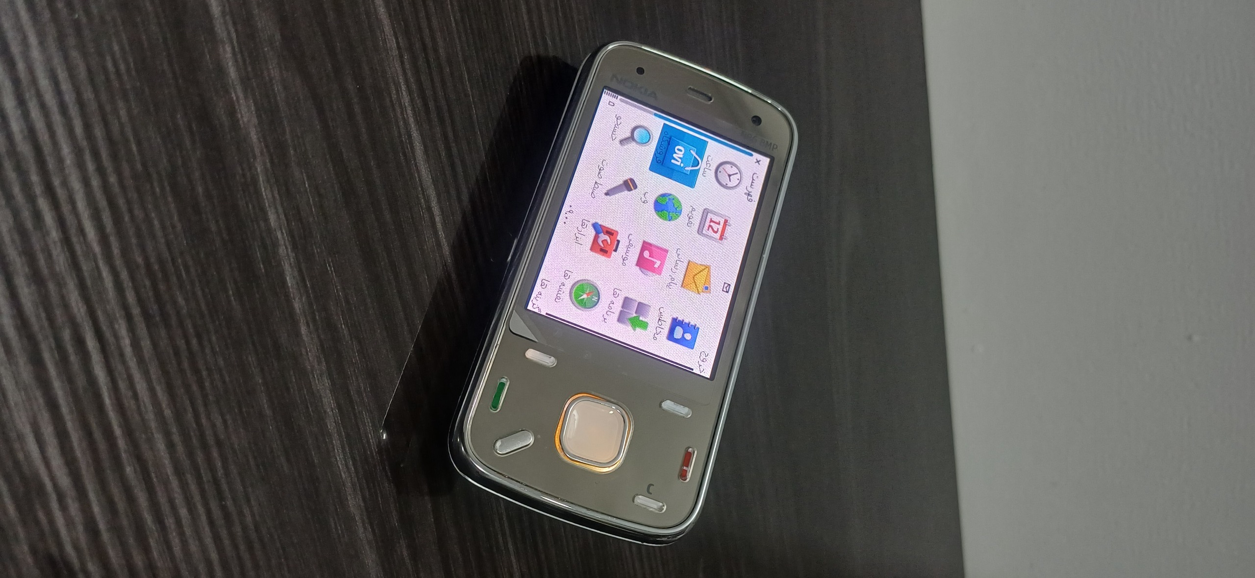 نوکیا N86 جهت دکور و کلکسیون