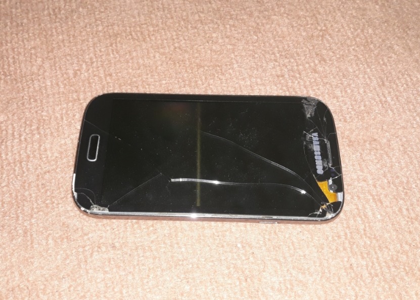 گوشی سامسونگ اس تری معیوب