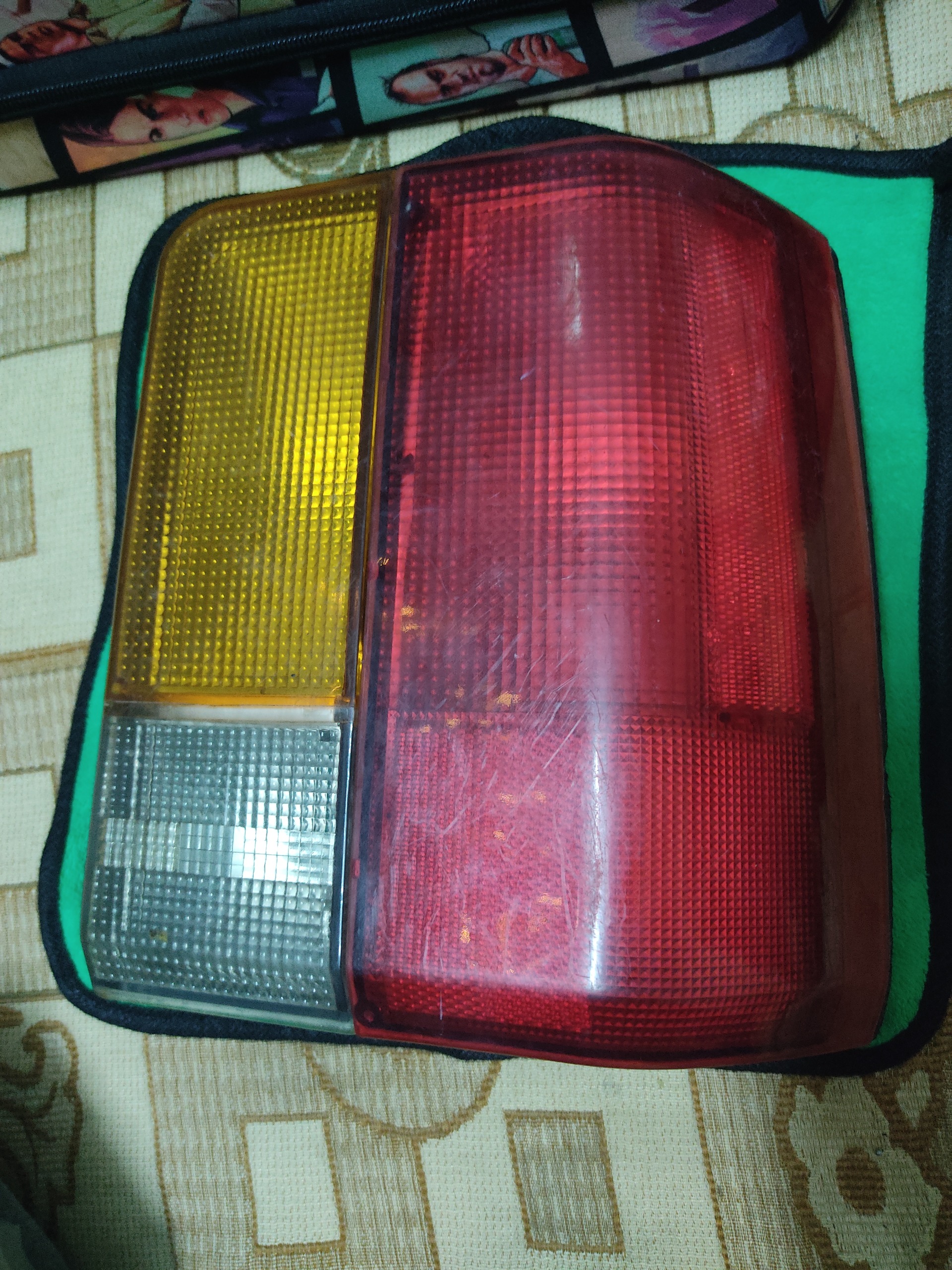 چراغ هاچ بک سمت شاگرد