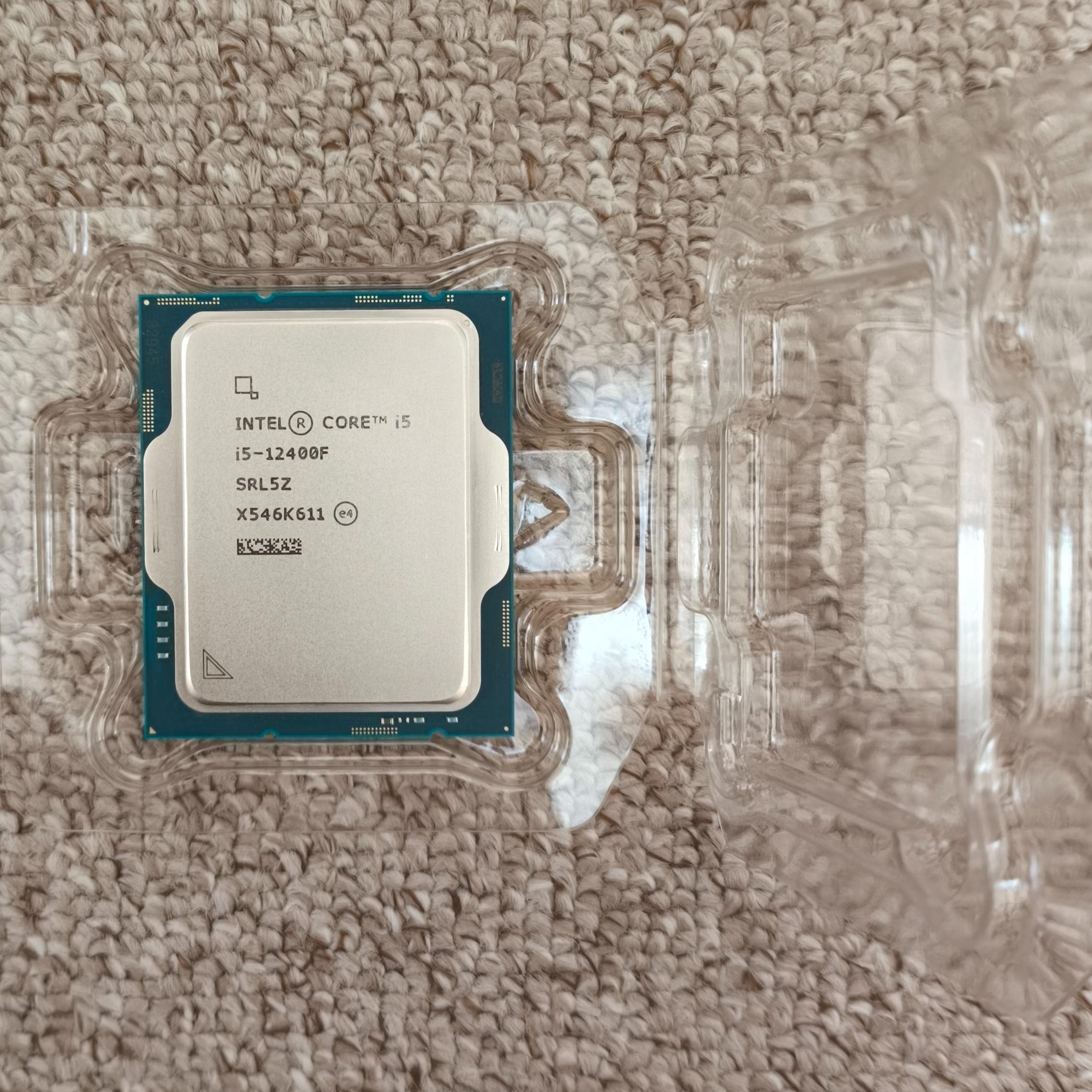 پردازنده مرکزی (CPU) Core i5 12400F در حد نو