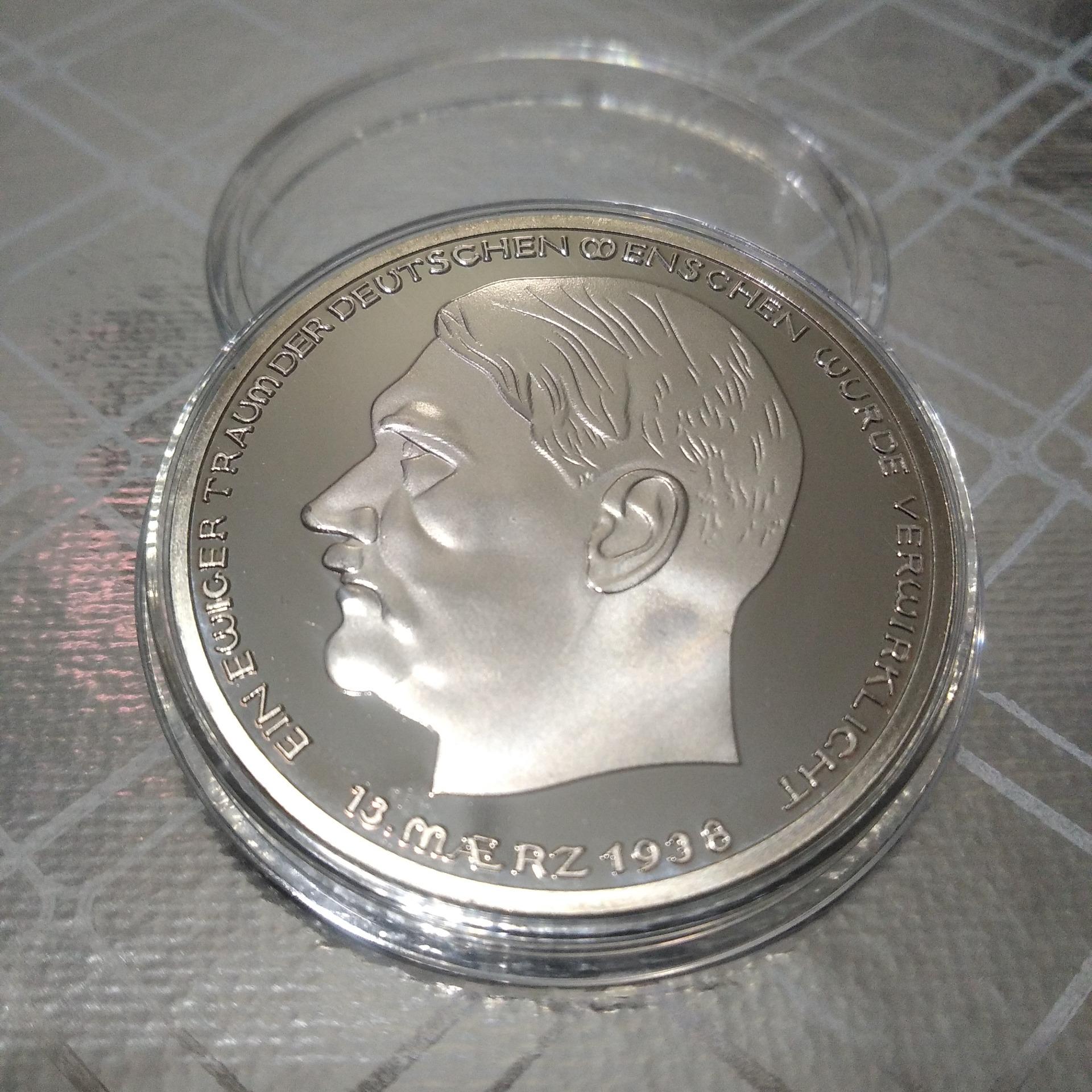 مدال یادبود هیتلر