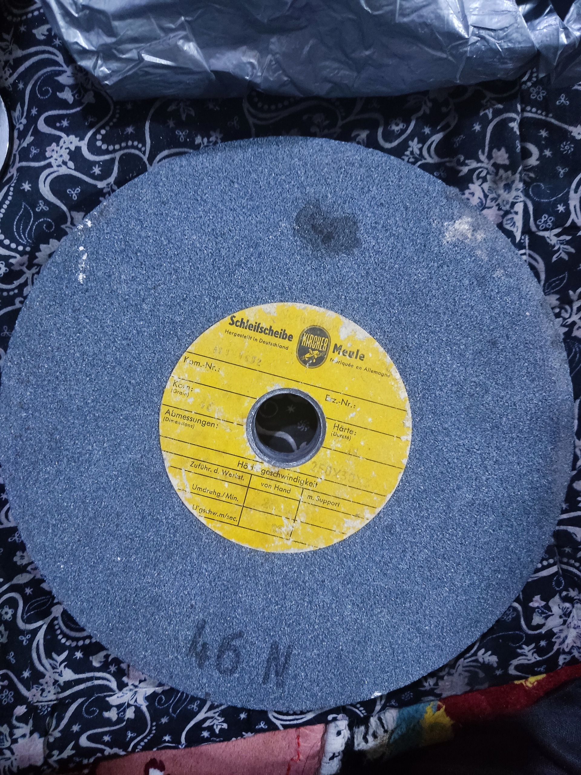 سنگ سنباده رومیزی عتیقه