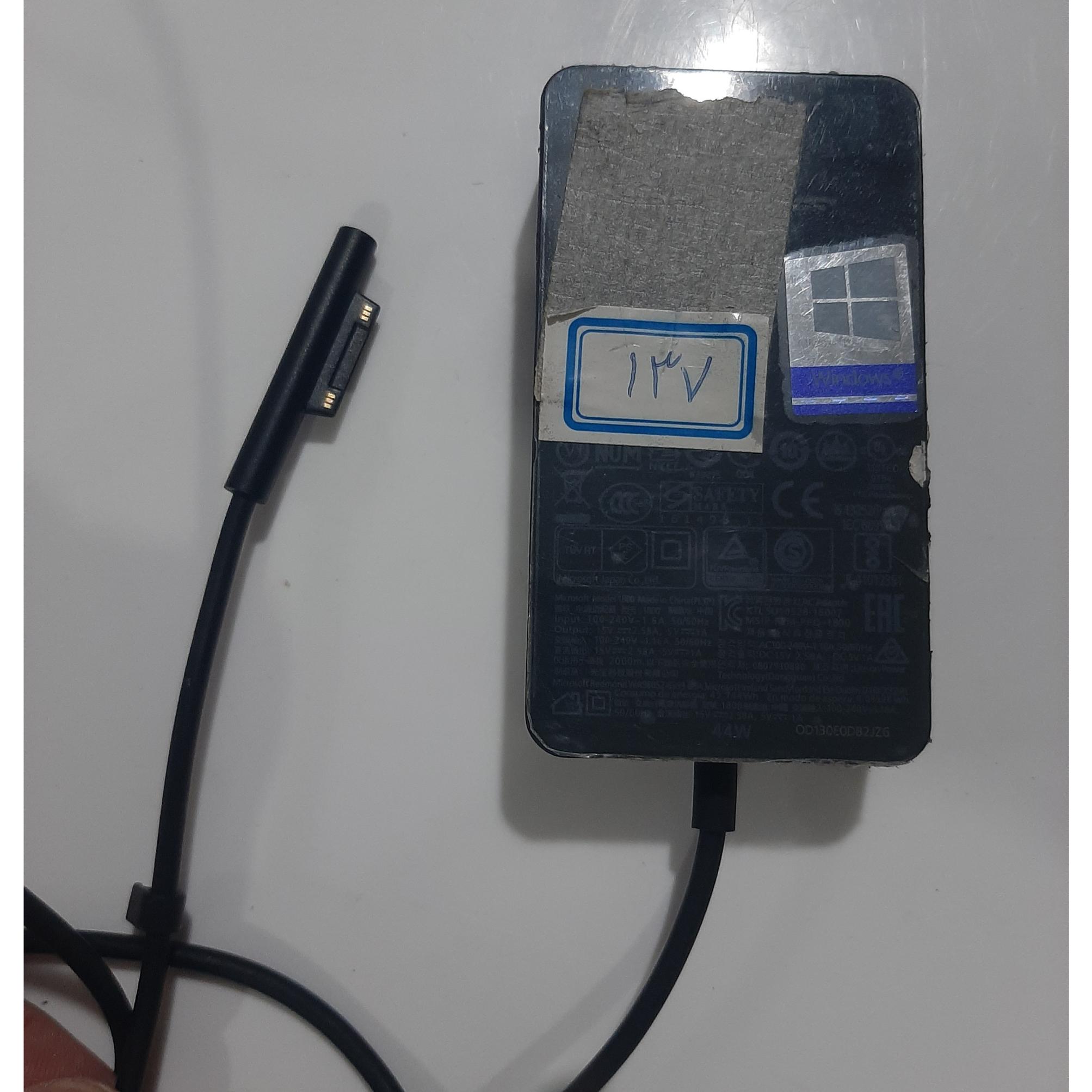 شارژر سورفیس 15 ولت 65 وات