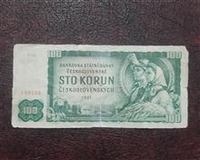 100
