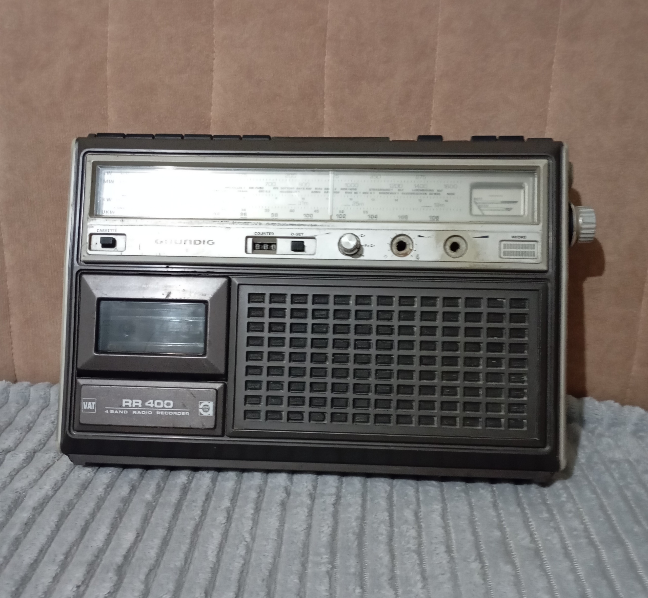 رادیو ظبط قدیمی سایز بزرگ گروندیک، توضیحات مهم