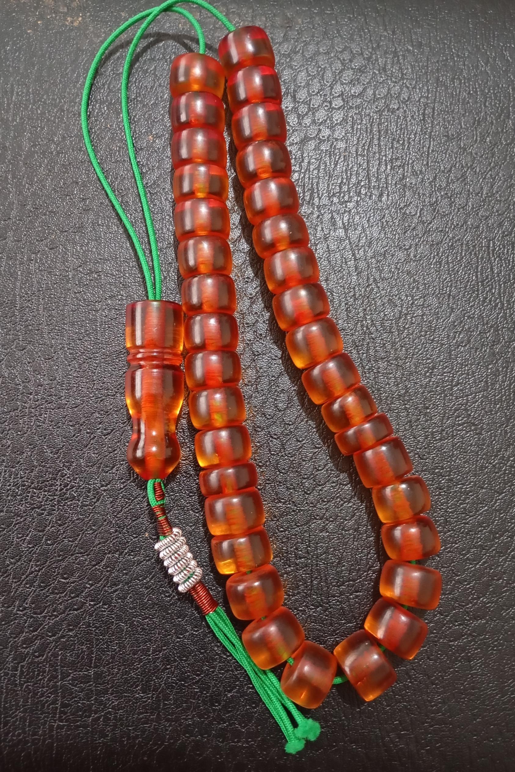 تسبیح سندلوس بسیار خاص و خوش تراش، خوش دست