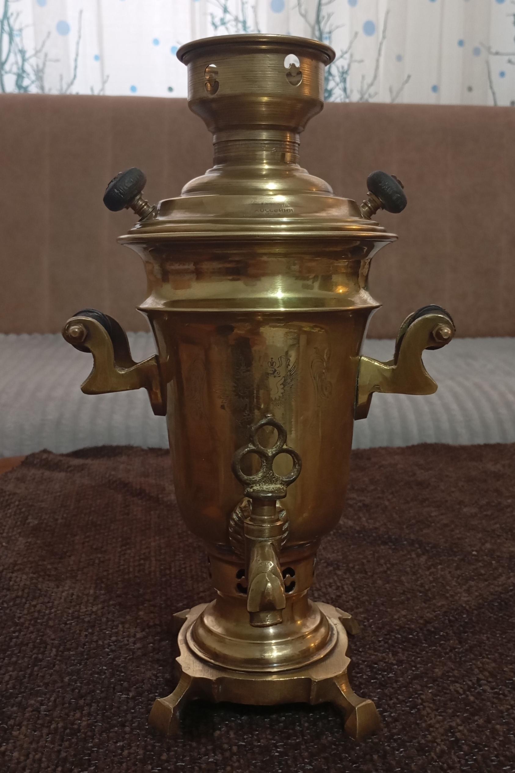 سماور زغالی یک لیتری، سنگین وزن، قدیمی