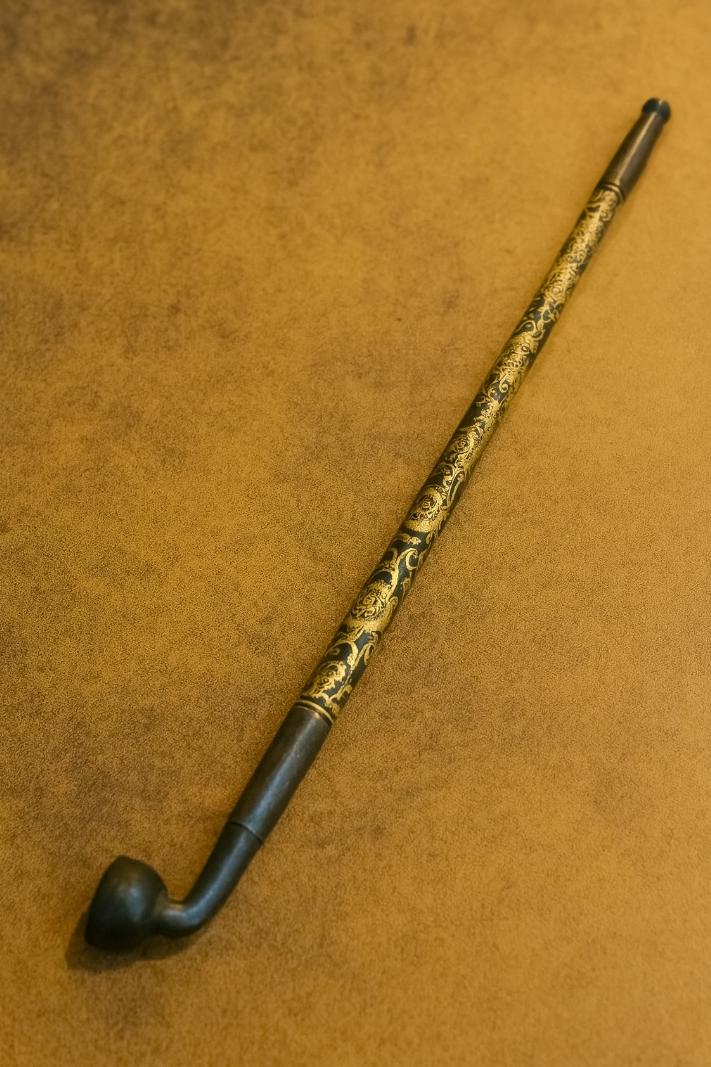 یه کار خاص و قدیمی، طلاکوب، زیبا و کلکسیونی