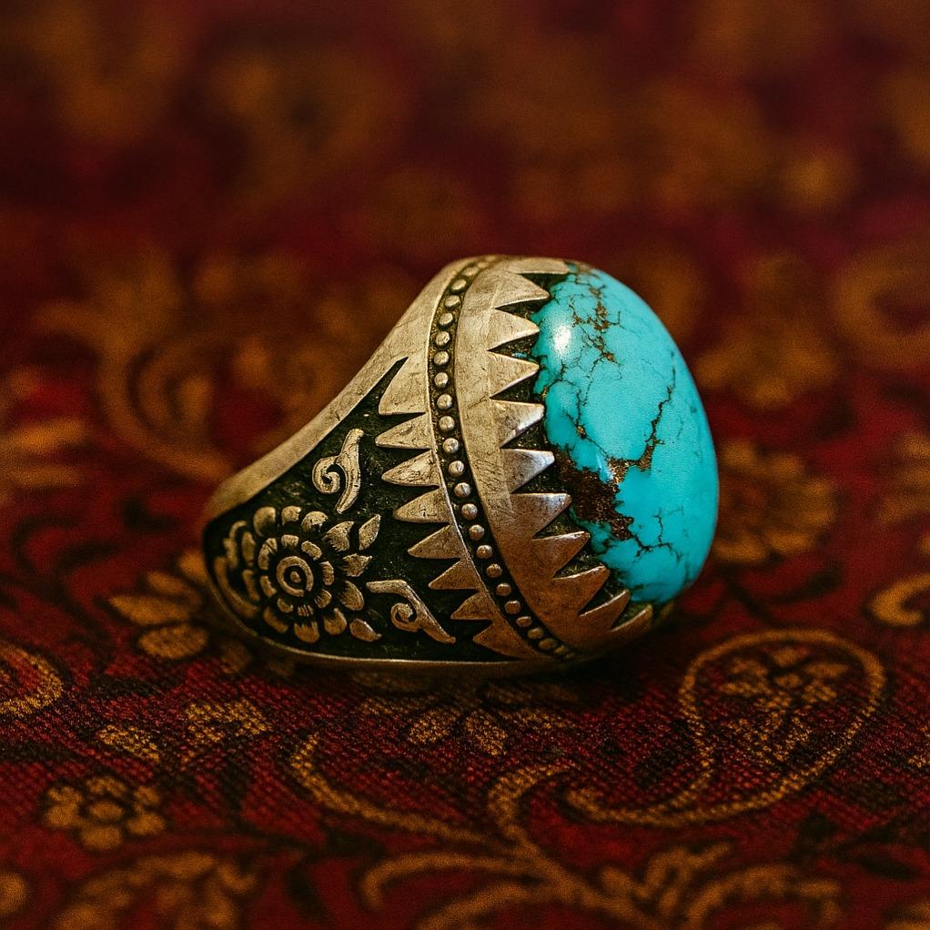 انگشتر دستساز فوق زیبا، وزن حدود 26ونیم