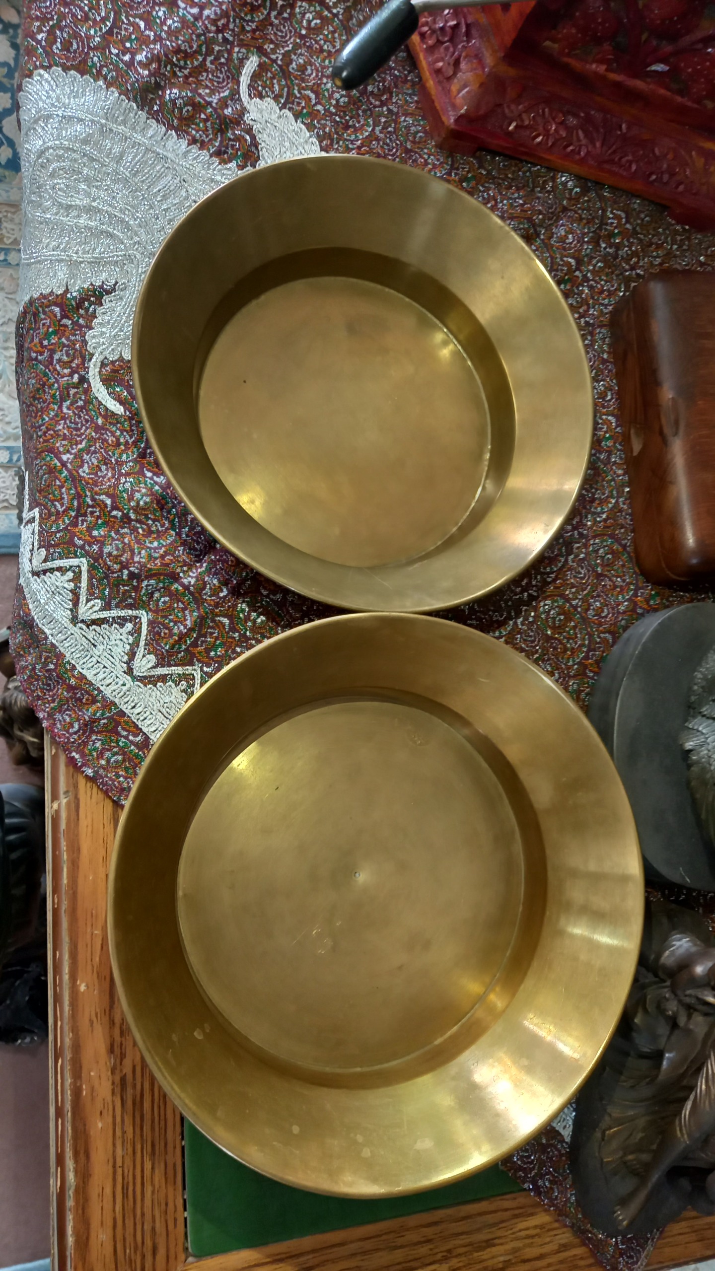 تشت زیر سماوری