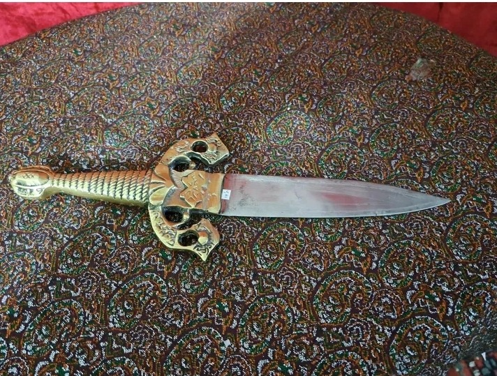 چاقو ( چاقو دسته برنجی)