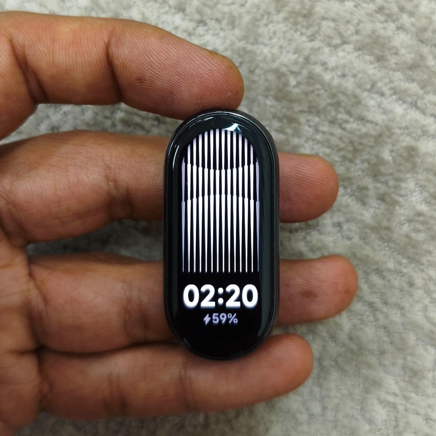 می بند 8 Mi Band