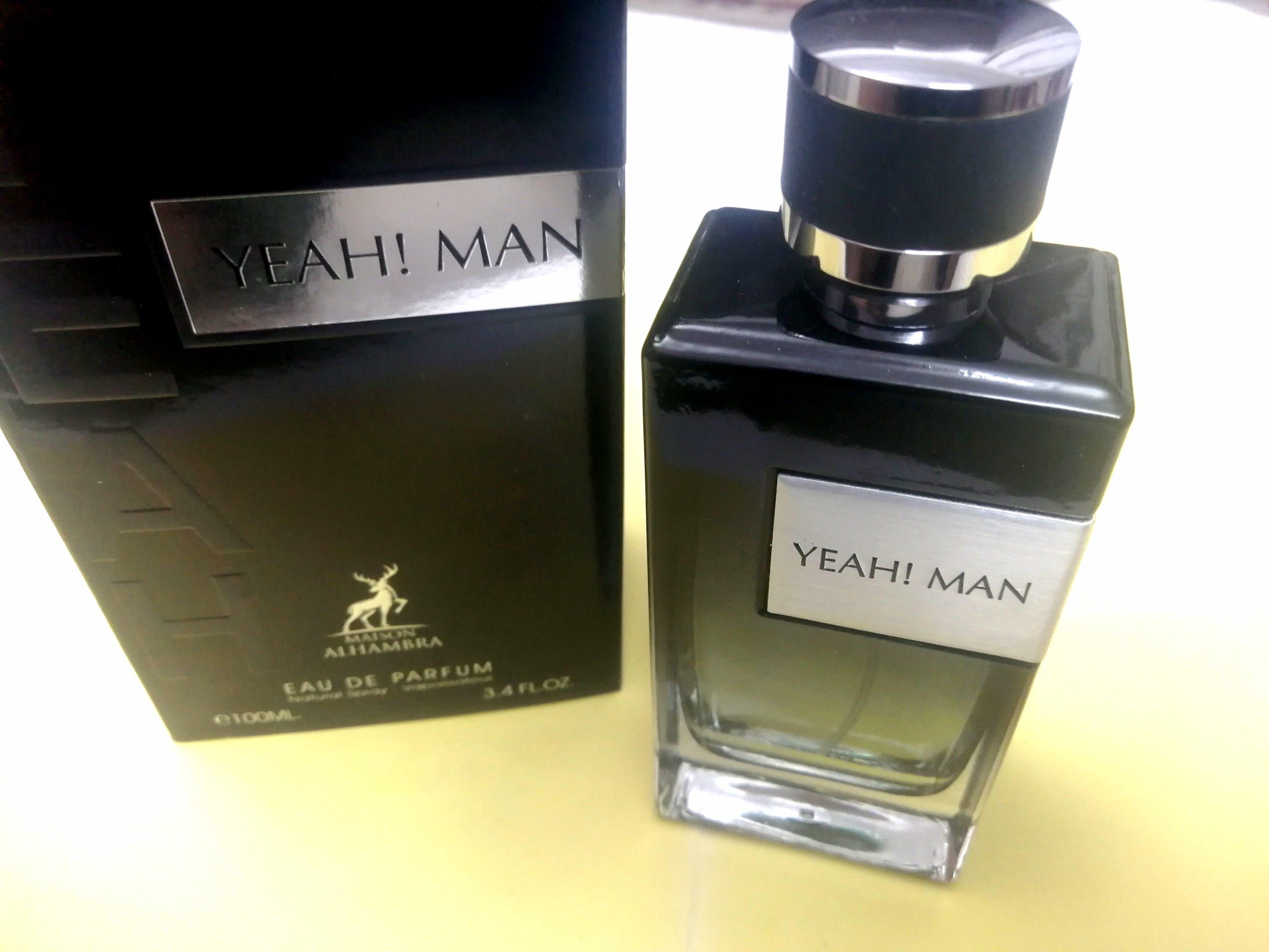 عطر ادکلن الحمبرا یاه من (مشابه ایفسن لورن وای)