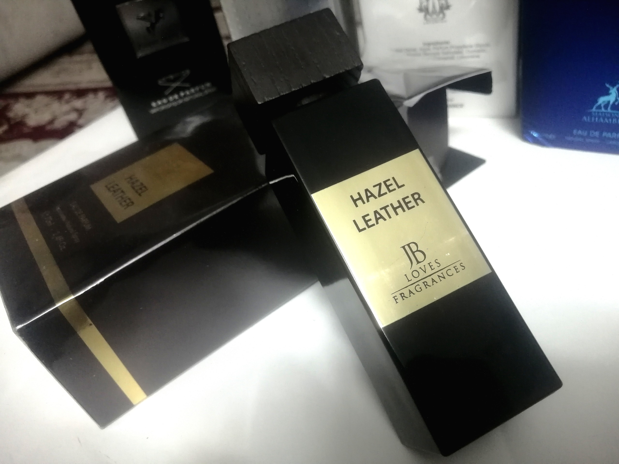 عطرادوکلن هزل لدر