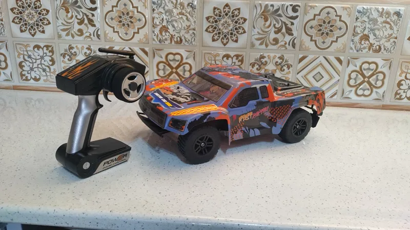 ماشین کنترلی L979