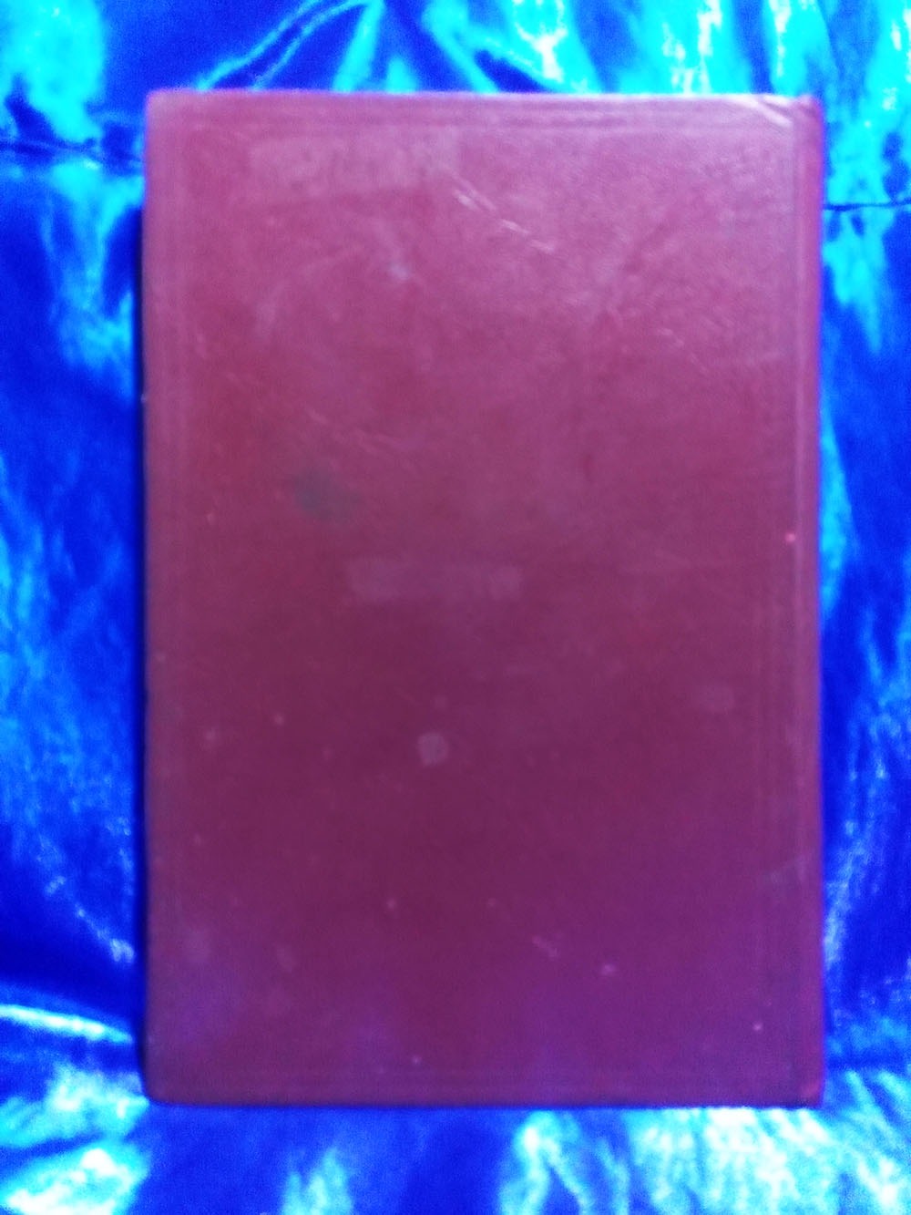 گذرنامه اثر گیلورد هاوزر ( چاپ 1334 )