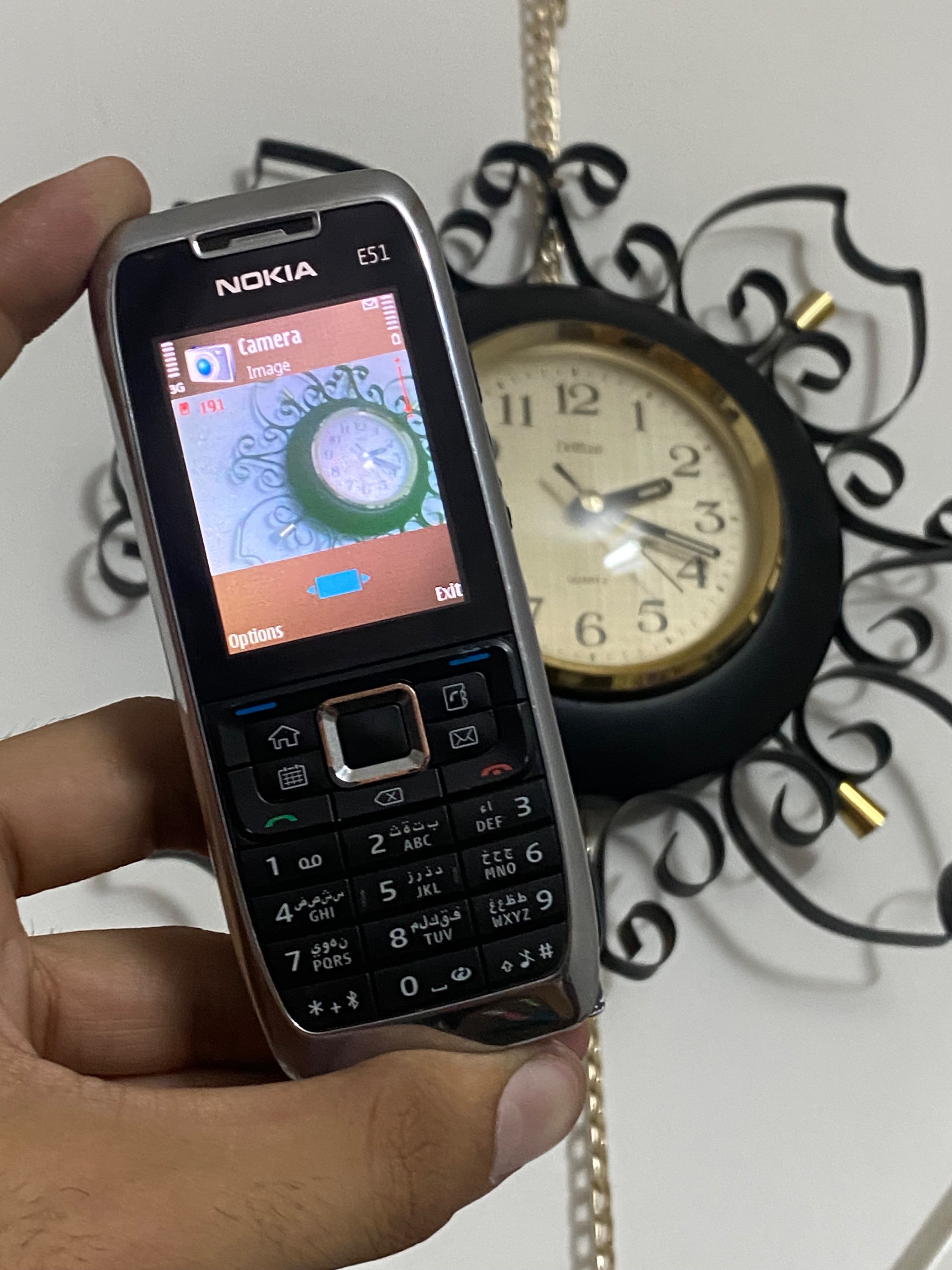 نوکیا e51 کمیاب بی نظیر ((ریجستر))