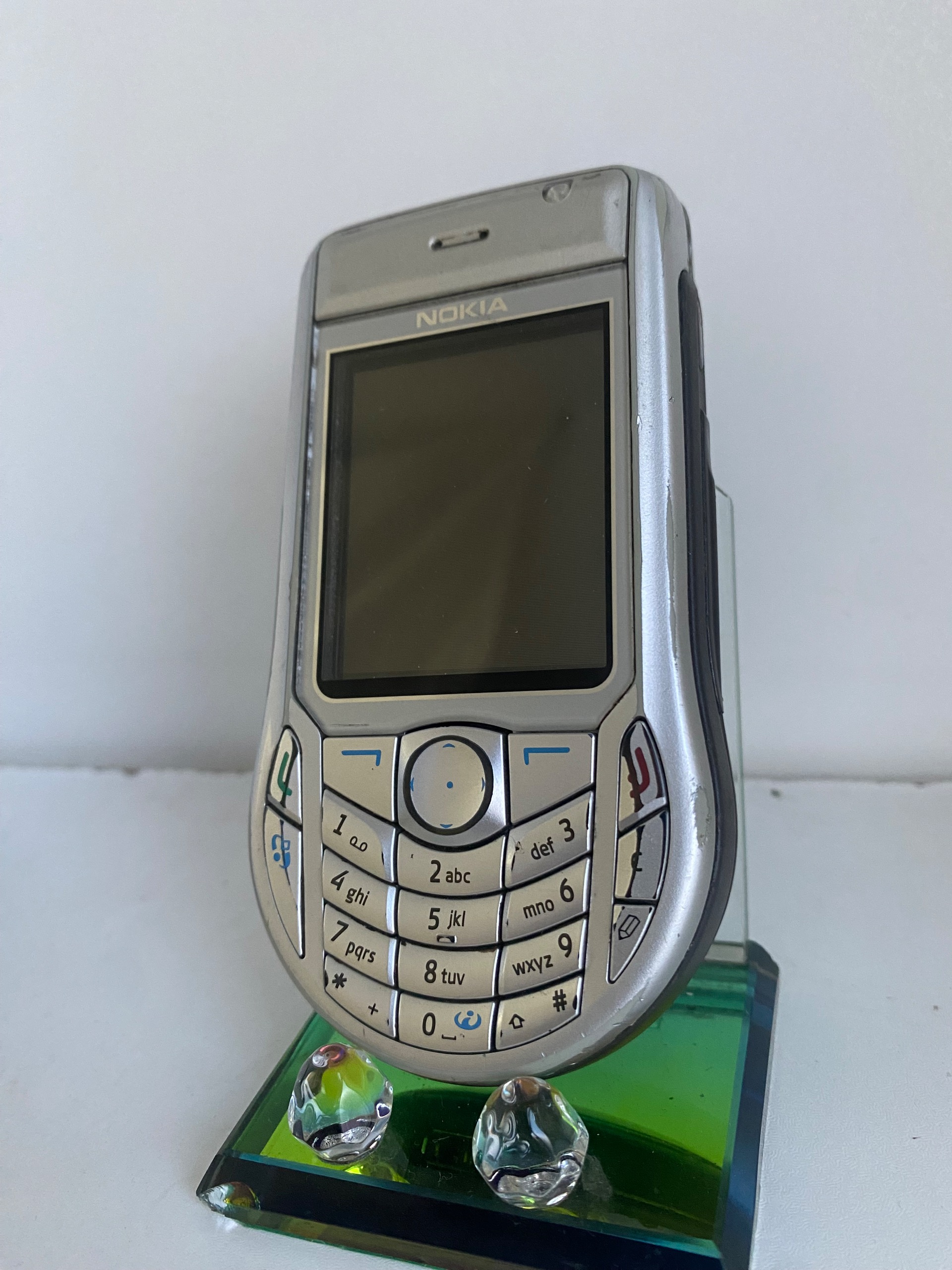 نوکیا 6630 غول ضد ضربه ریجستر