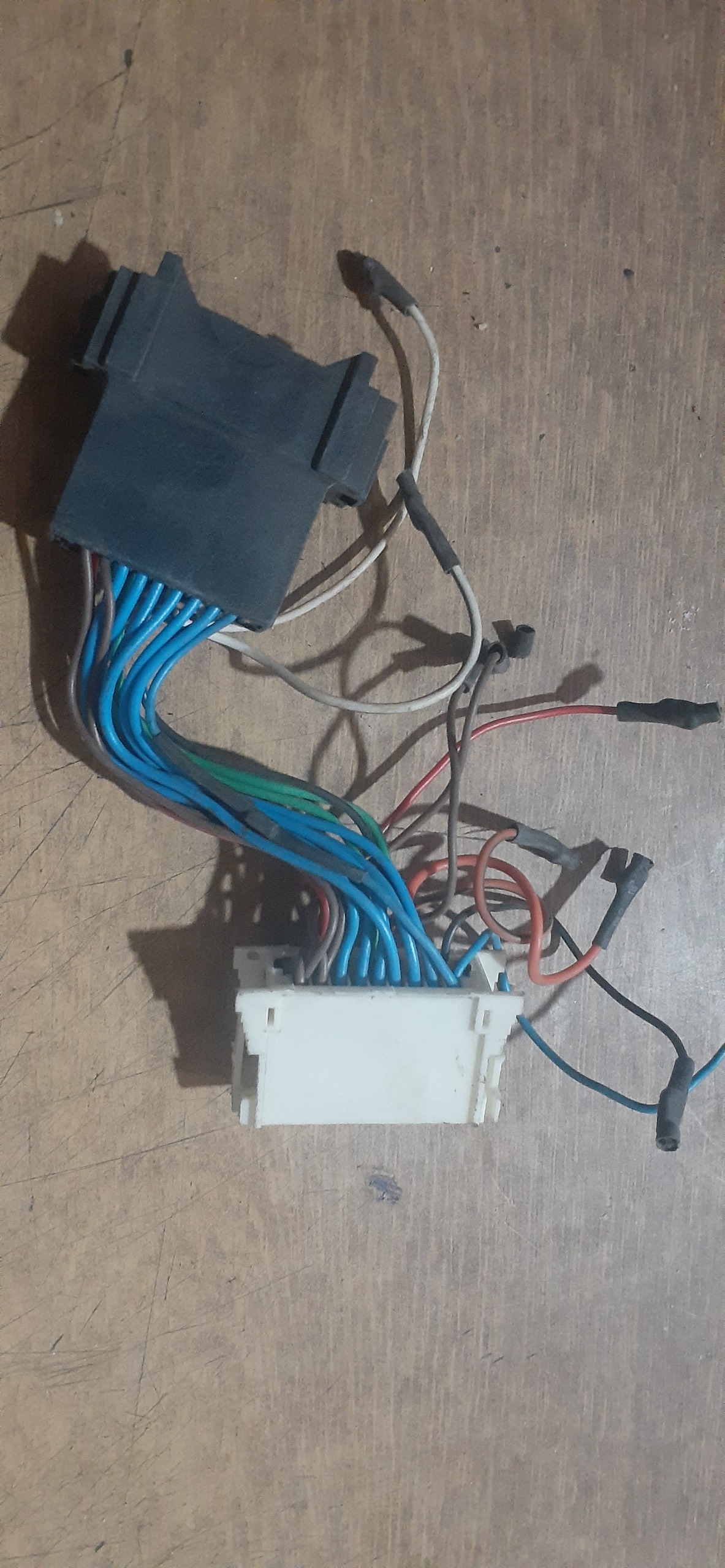 موبال قذیمی وبرد گوشی
