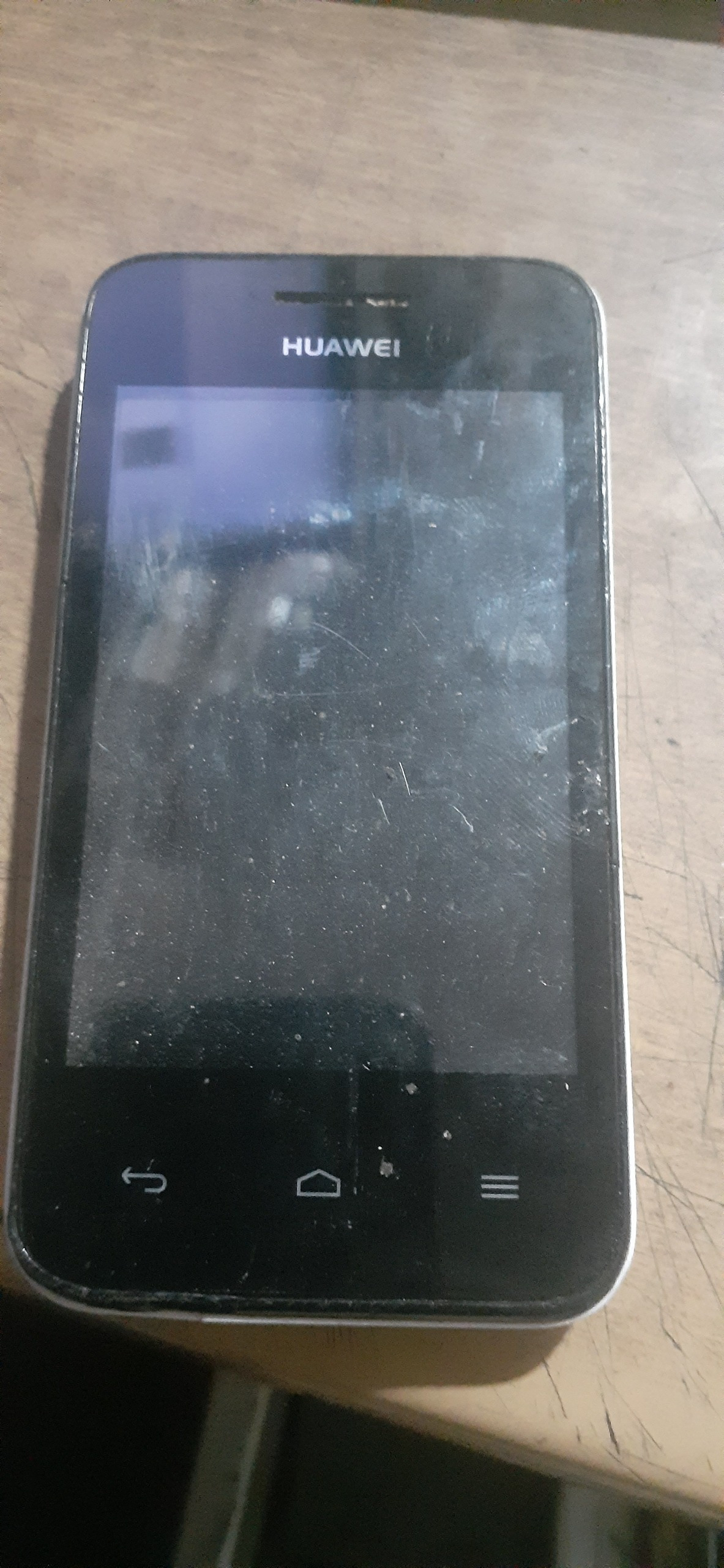 موبایل هواوی y220 معیوب