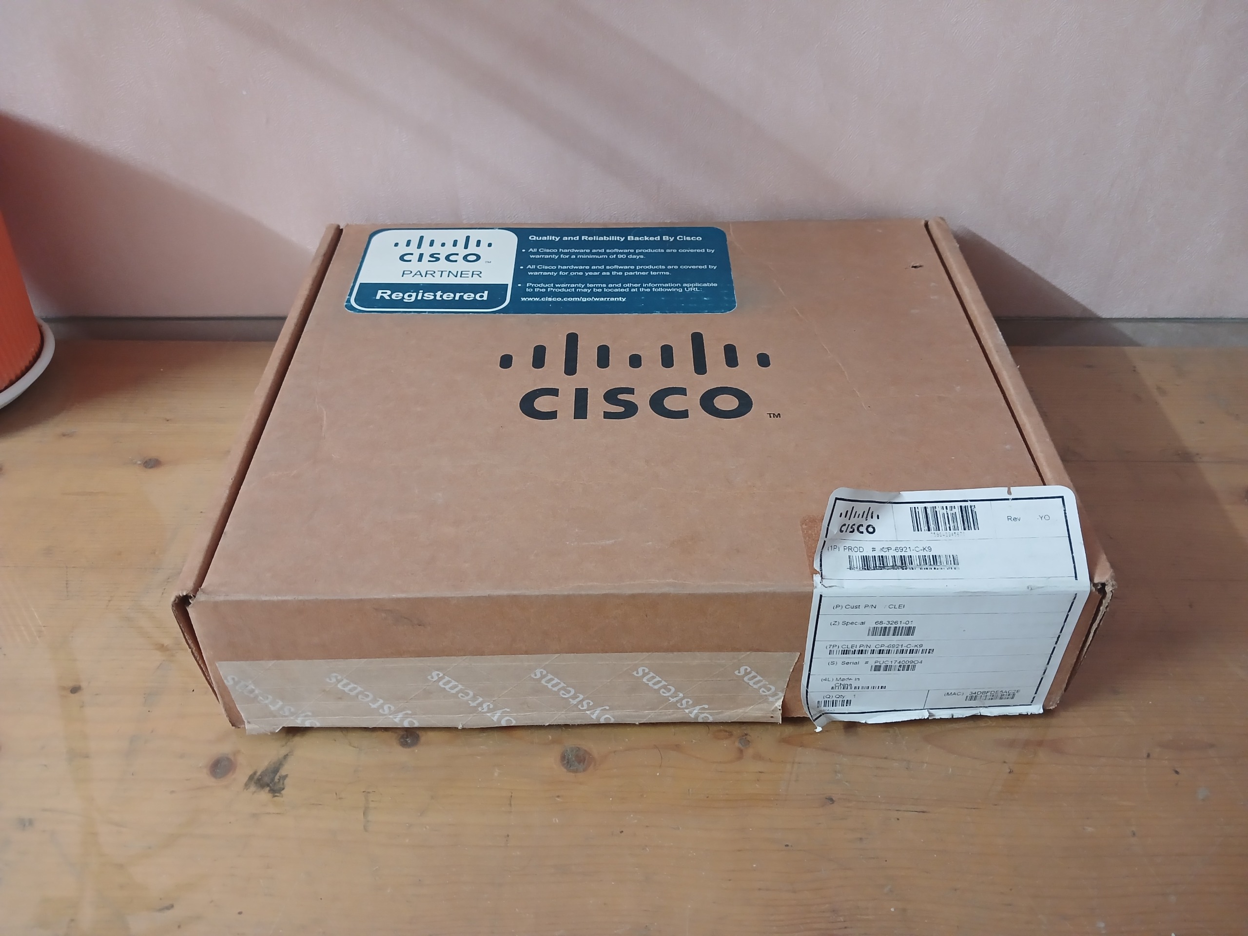 تلفن ویپ سیسکو CISCO 6921 نو