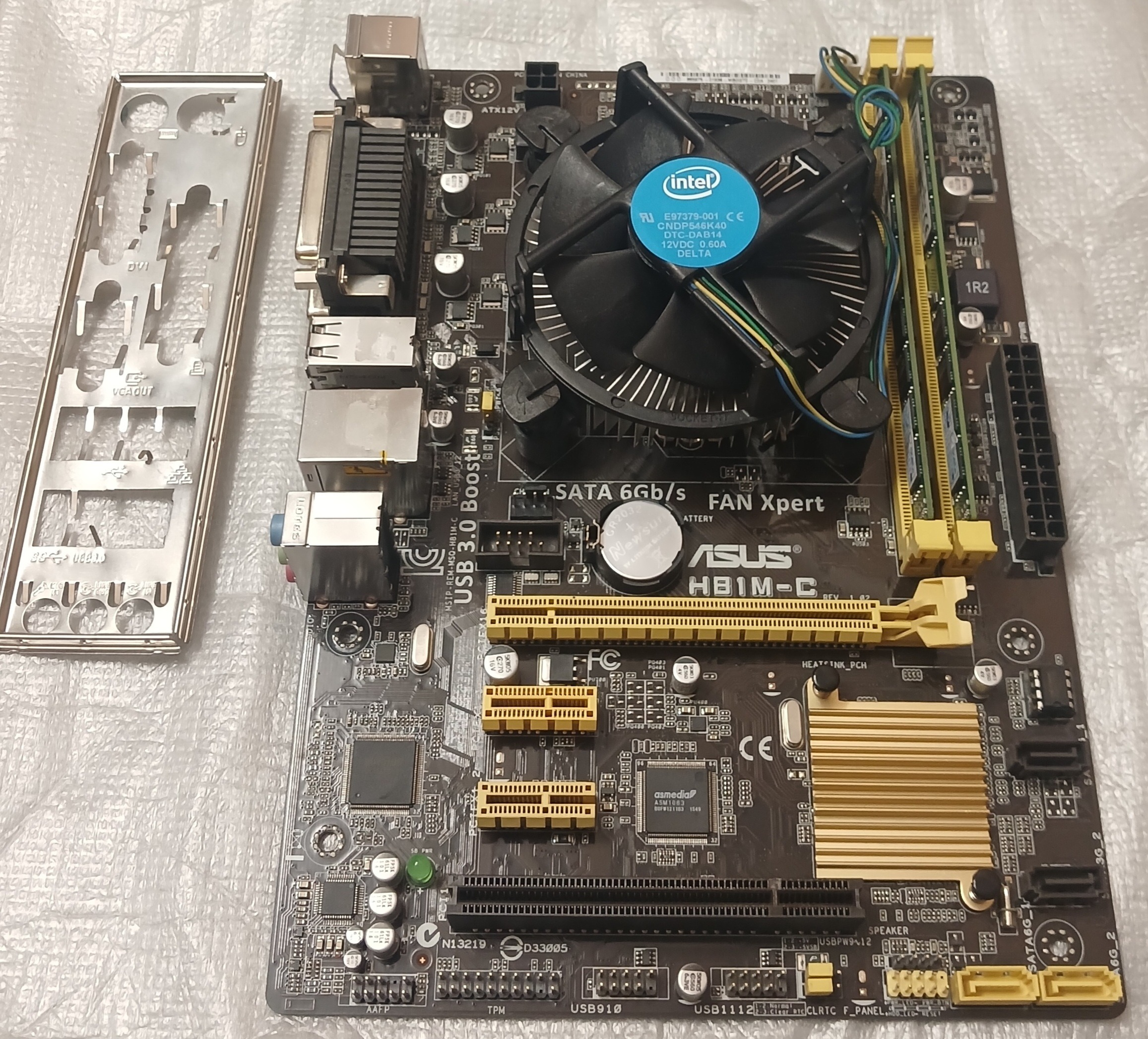 باندل گیمینگ نسل 4 با i5 4460 و رم 16GB DDR3