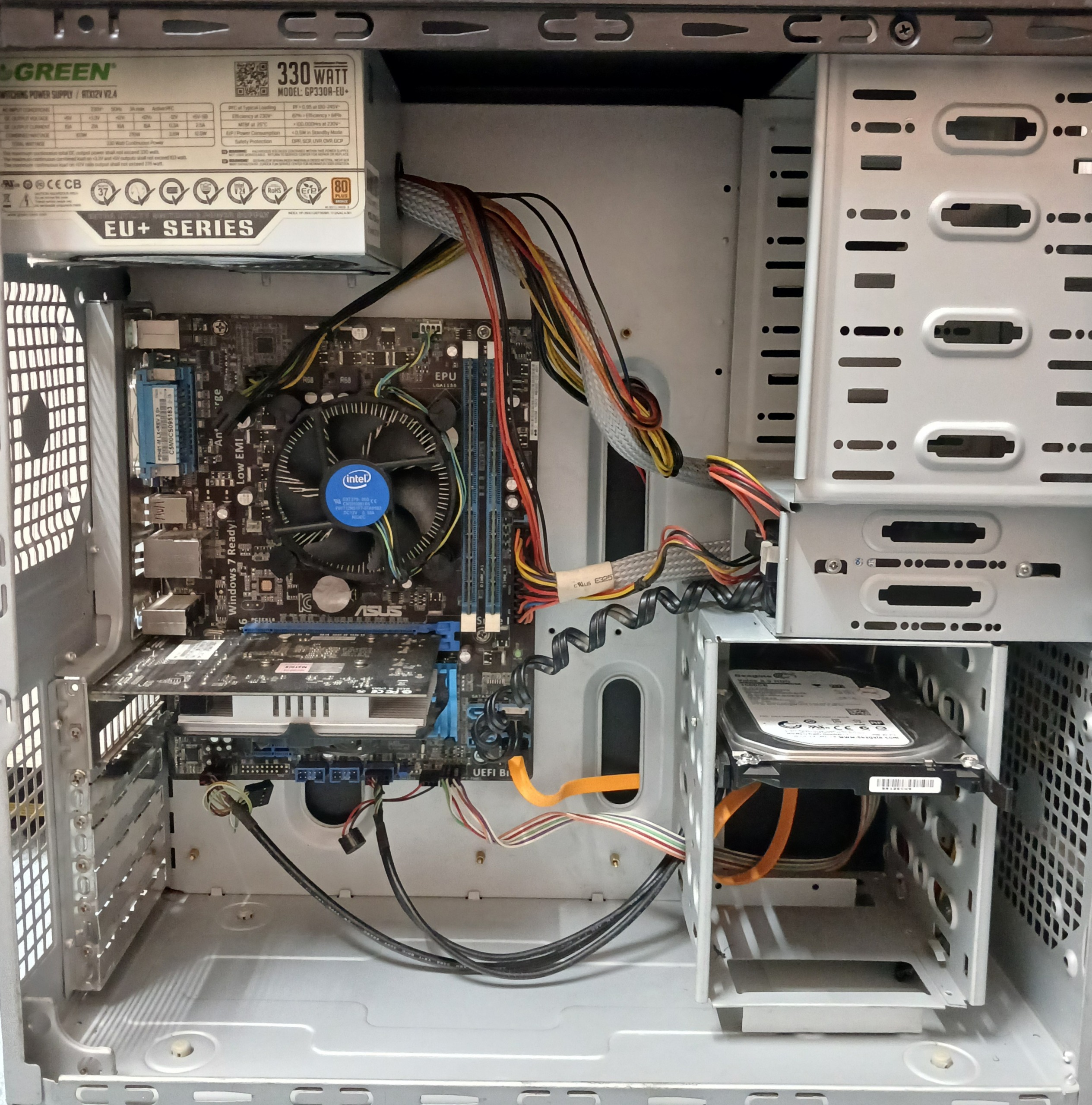 کیس i5 3470 و رم 16GB و SSD 240GB و 1TB HDD