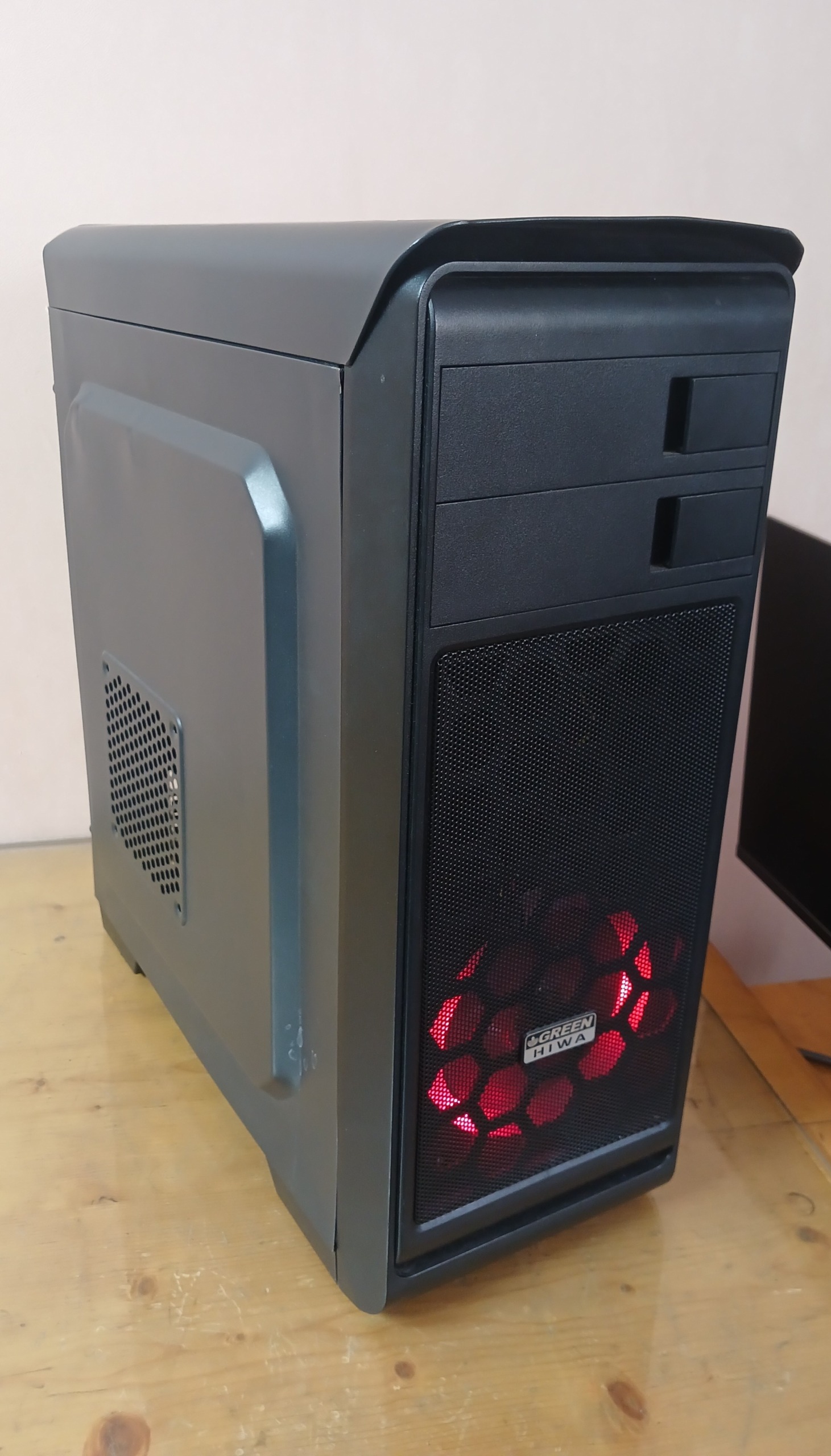 کیس i5 760 با رم 16GB و گرافیک 4GB DDR5