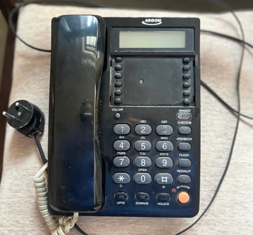 تلفن آرگون AR-210