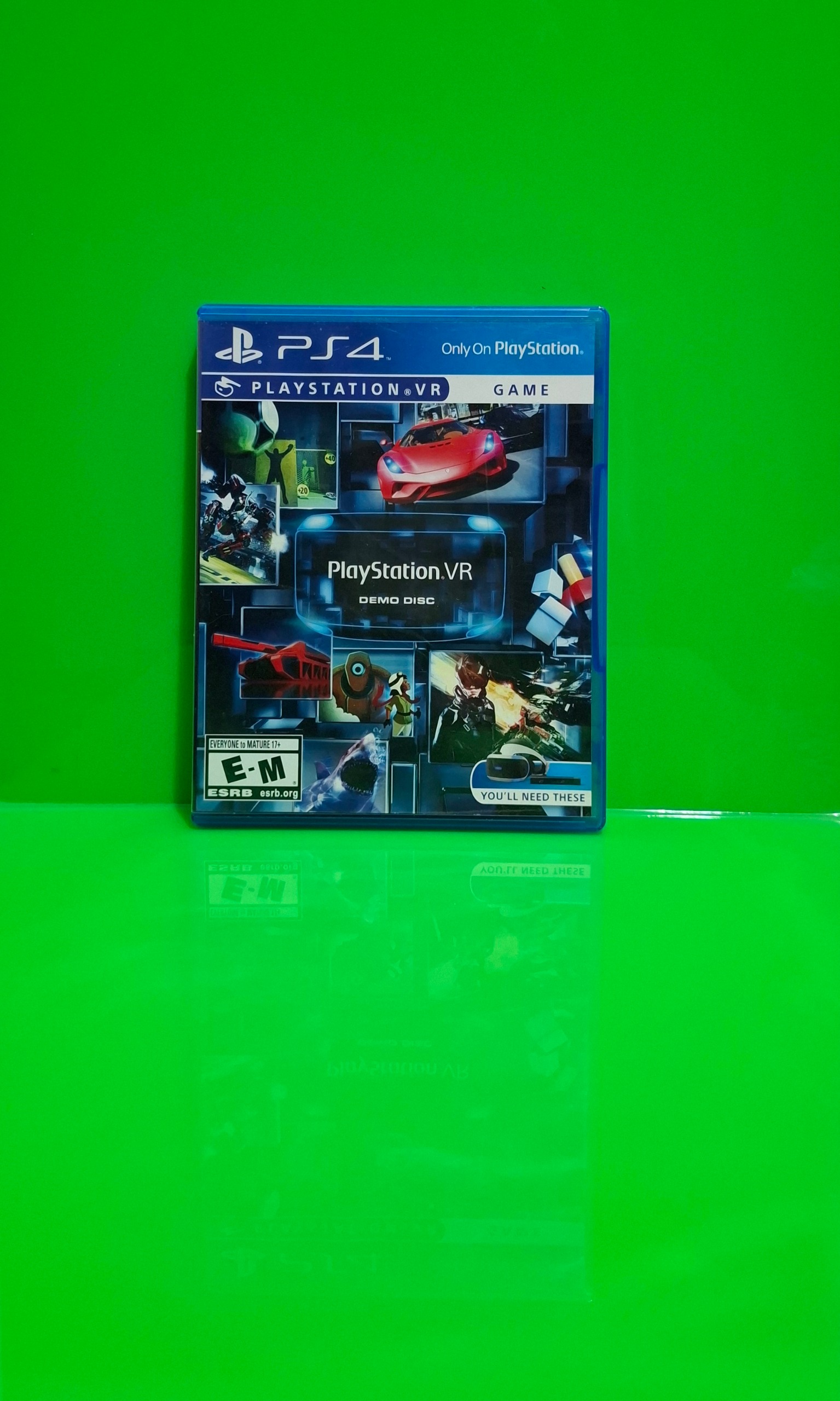 PlayStation vr world چند عدد خش دارد (کارکرده)