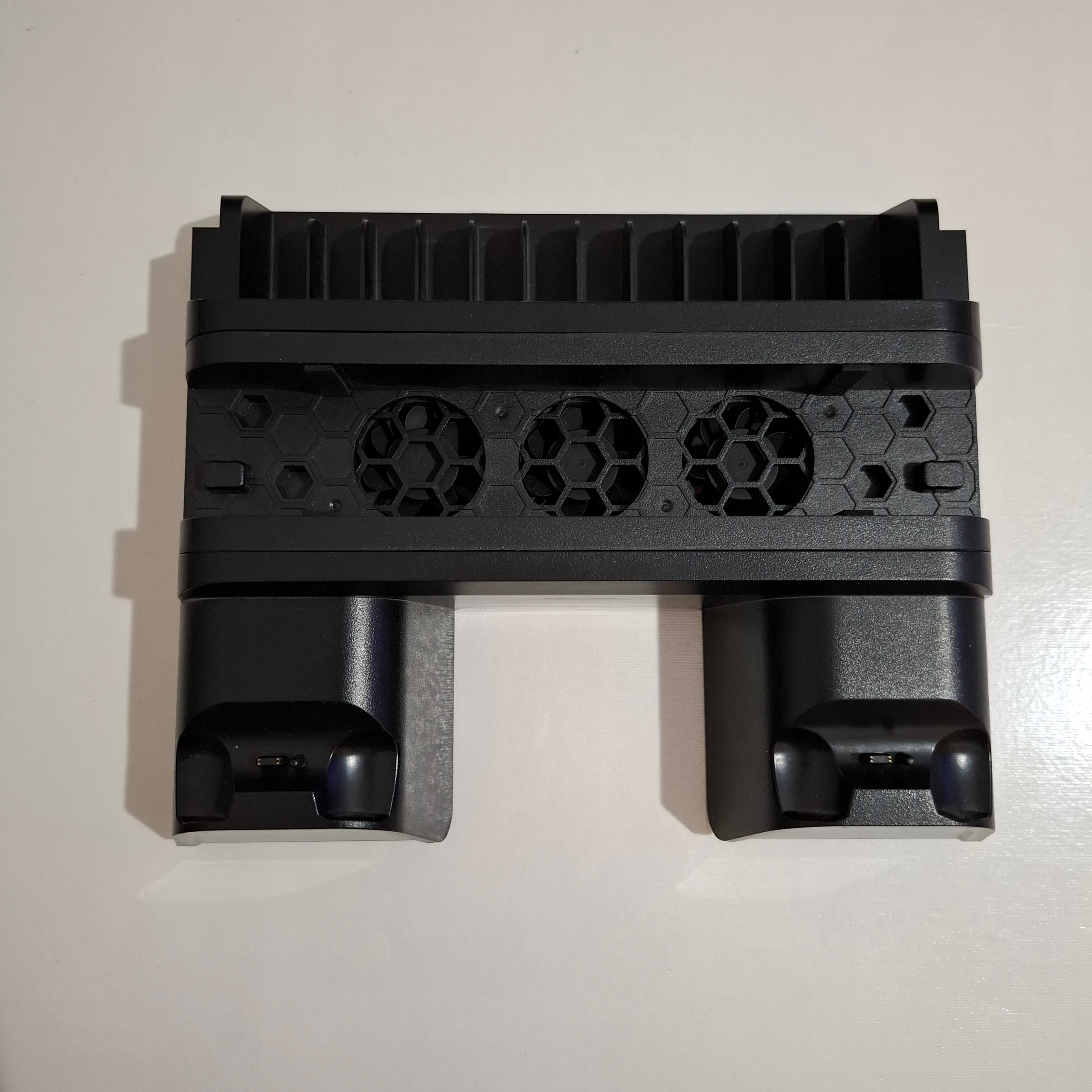فن خنک کننده مخصوص ps4 فت و اسلیم ( کارکرده)