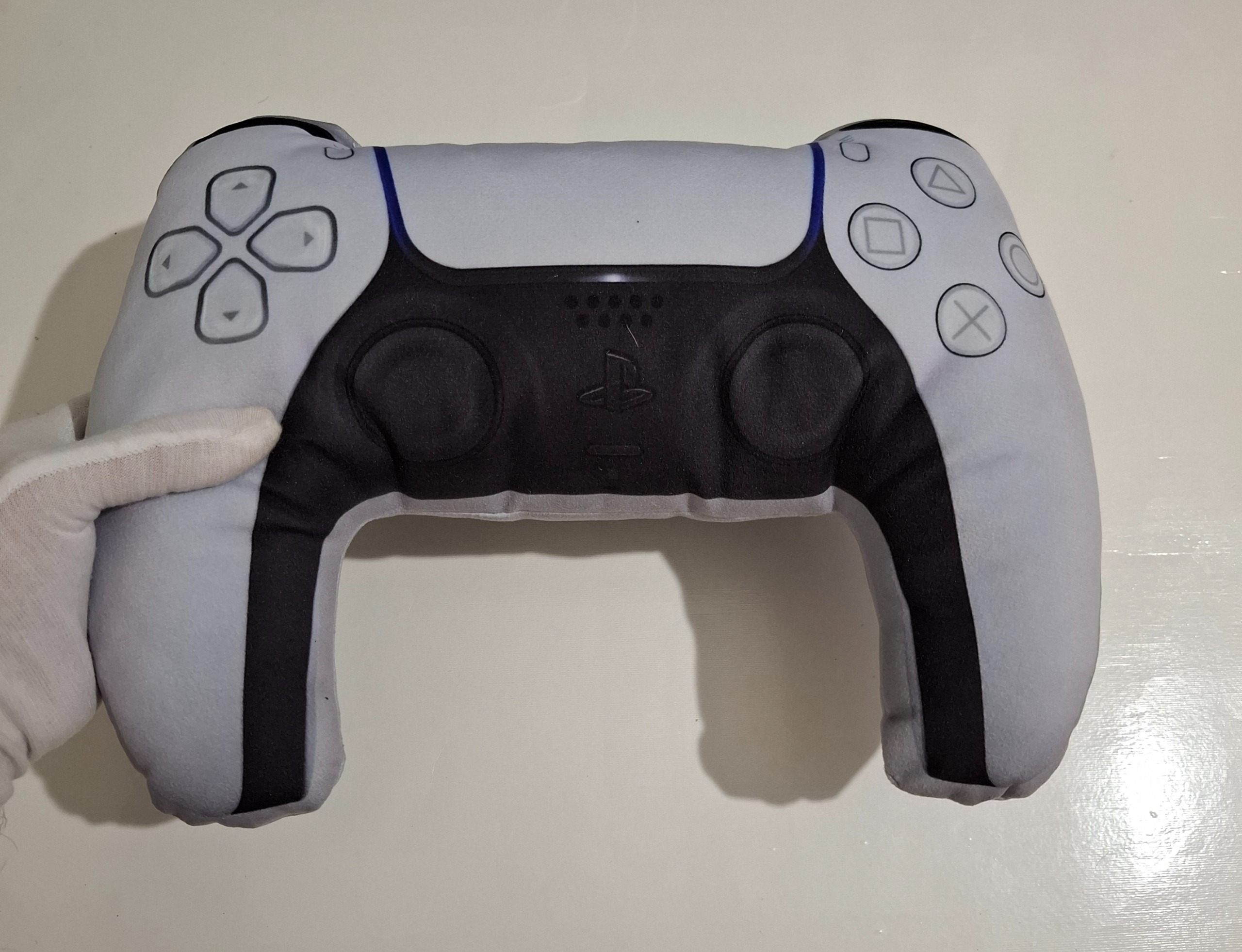 کوسن طرح گیم سایز 28در23 ( نو )